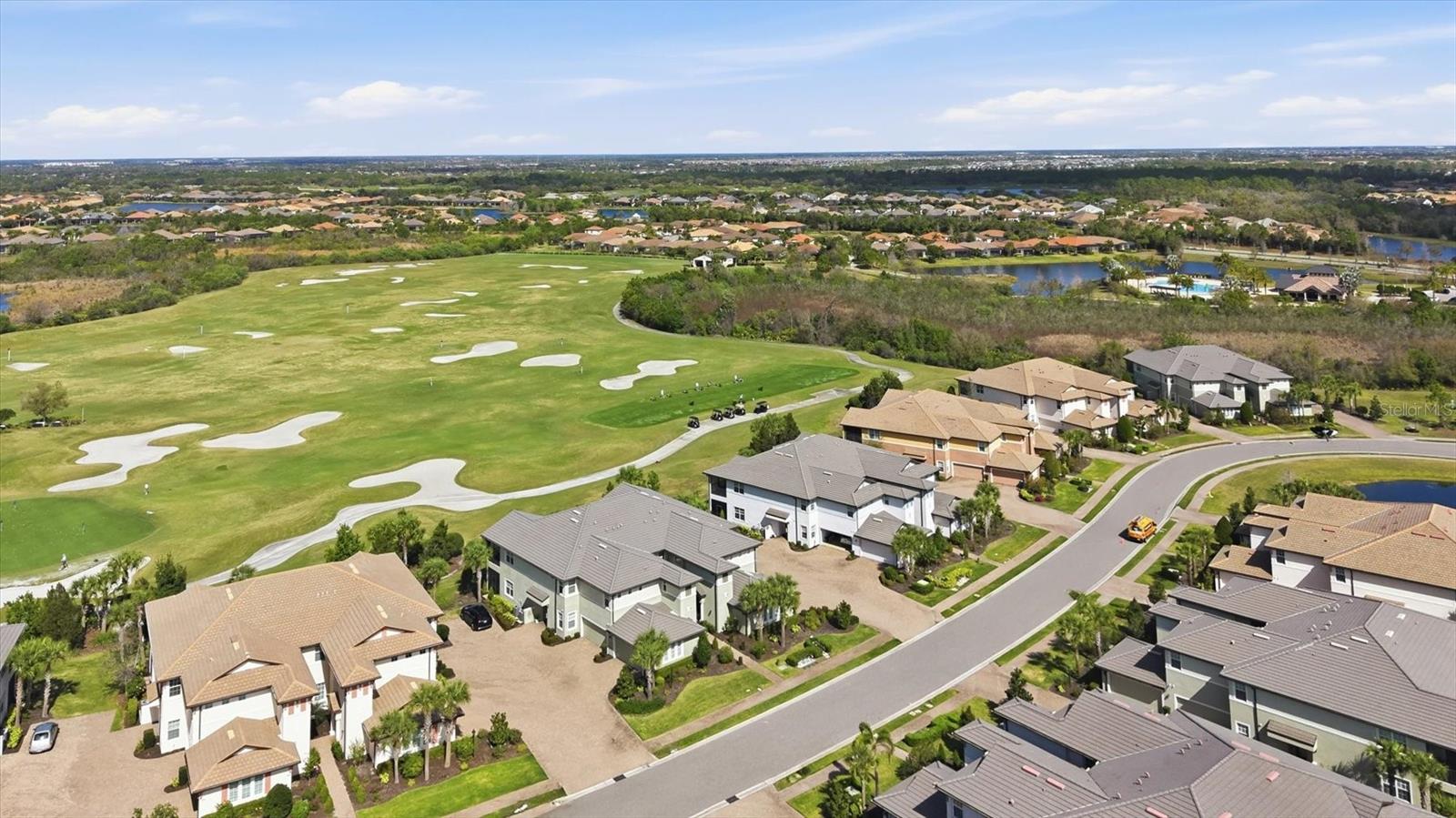 Image 4 of 90 For 7412 Divot Loop 7412