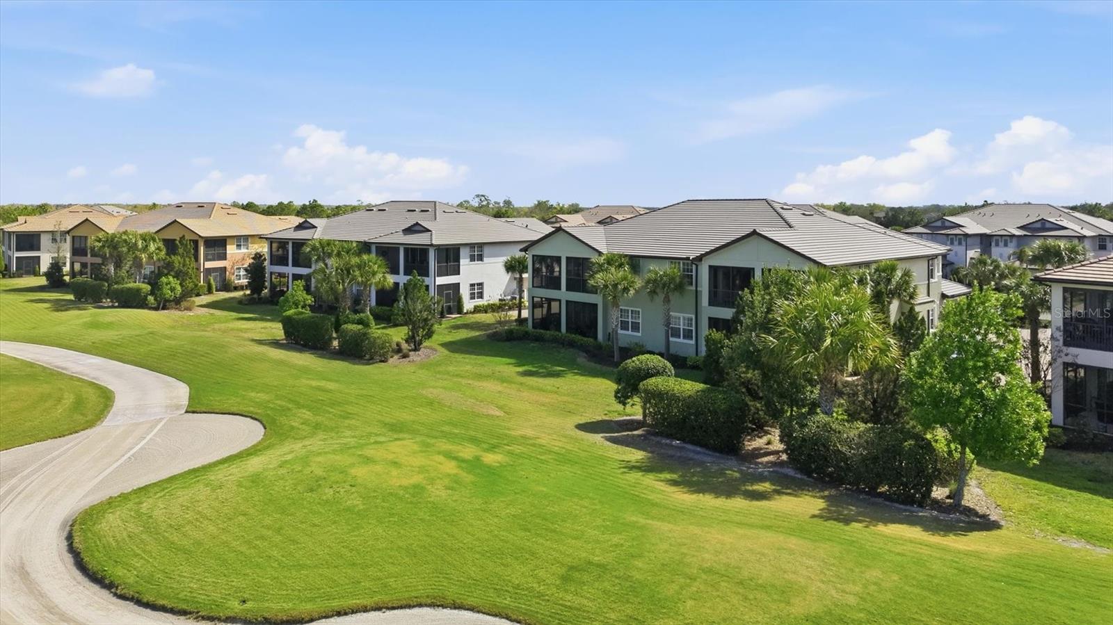 Image 80 of 90 For 7412 Divot Loop 7412