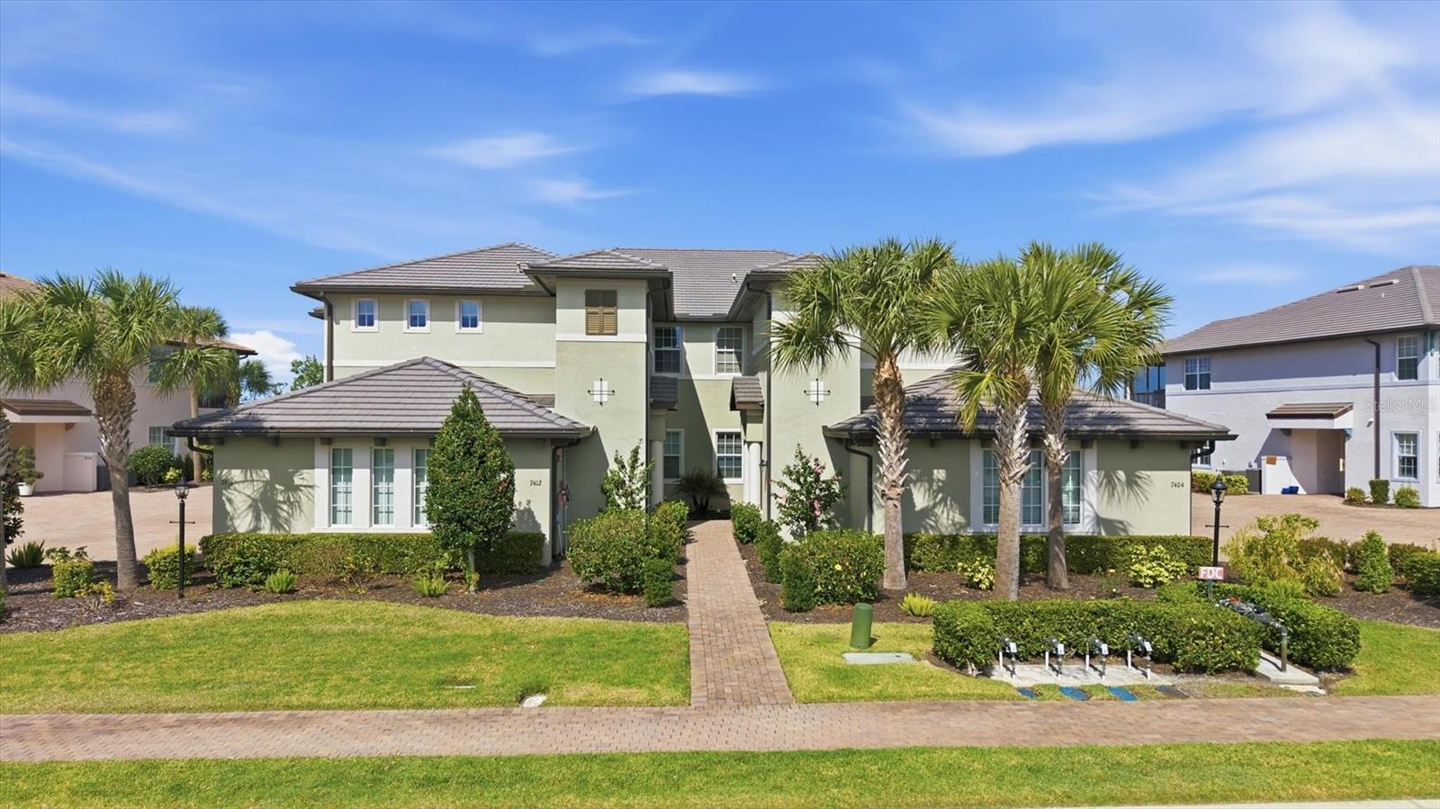 Image 84 of 90 For 7412 Divot Loop 7412