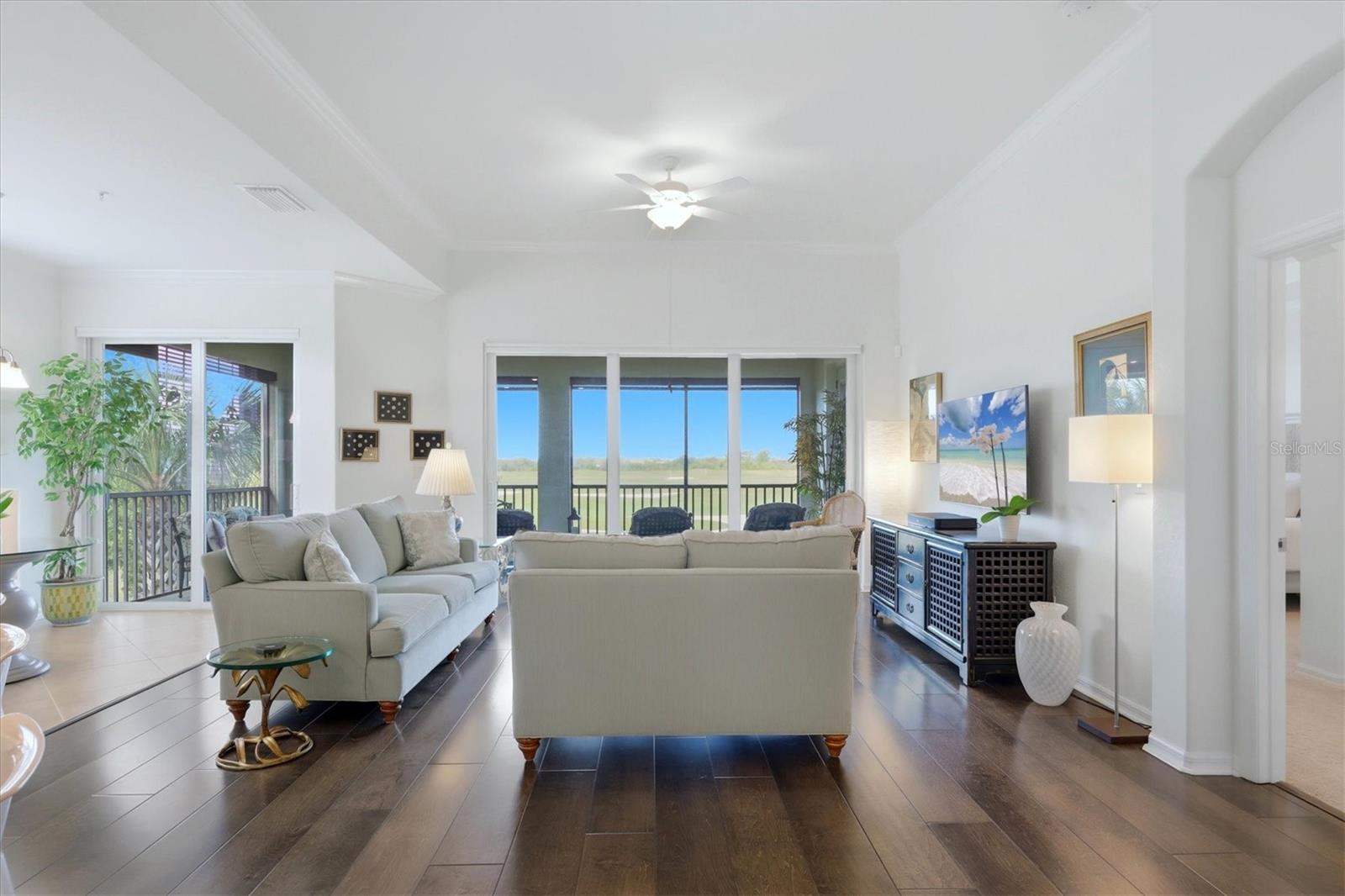 Image 9 of 90 For 7412 Divot Loop 7412