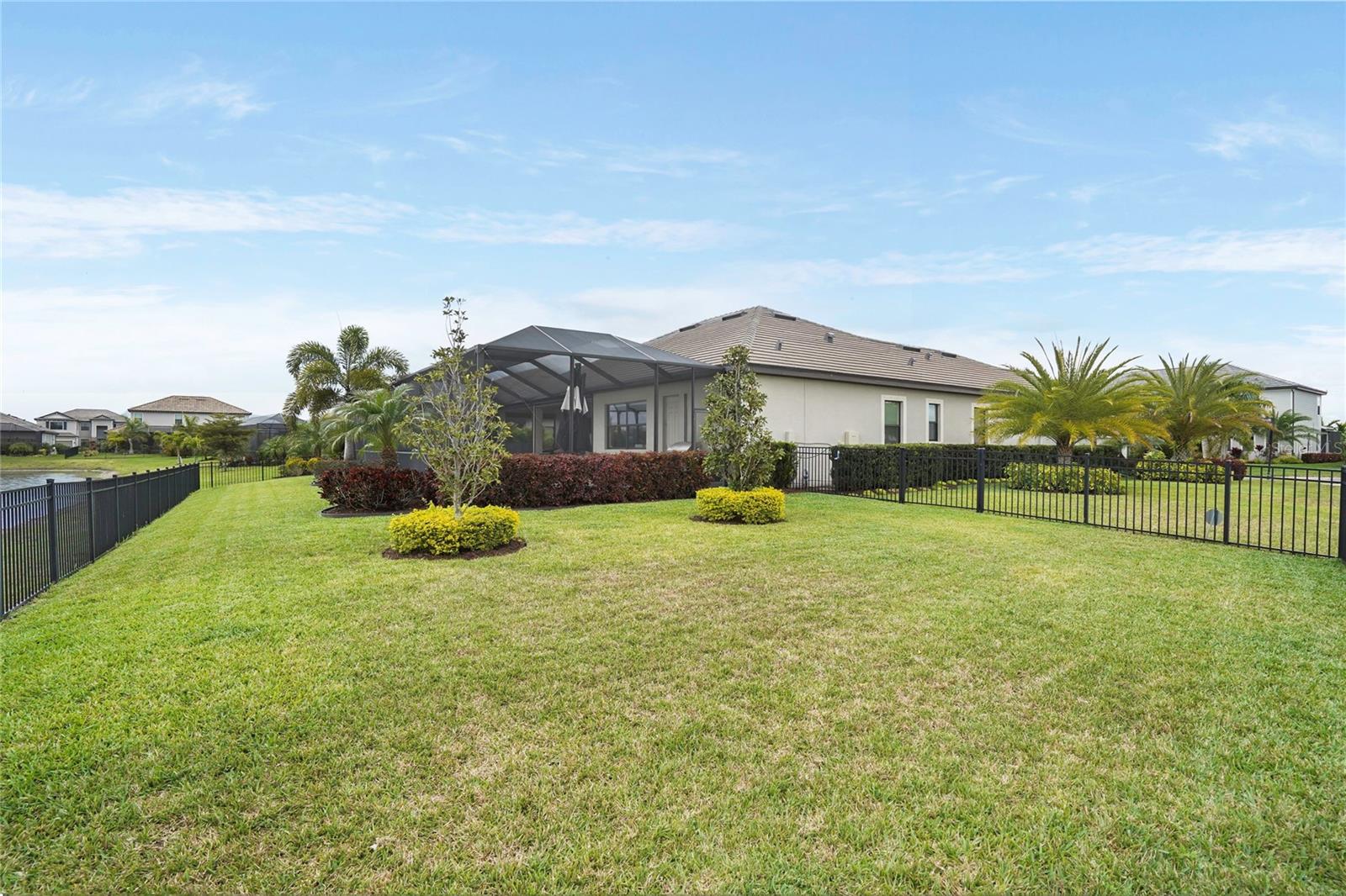 Image 29 of 47 For 4922 Sparkling Sea Lane