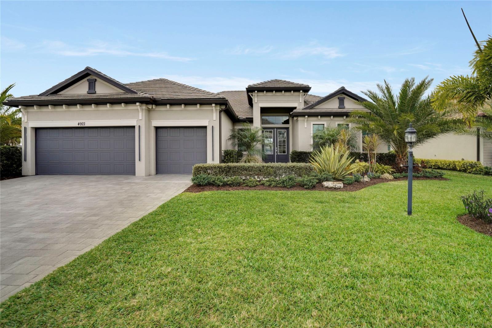 Image 34 of 47 For 4922 Sparkling Sea Lane