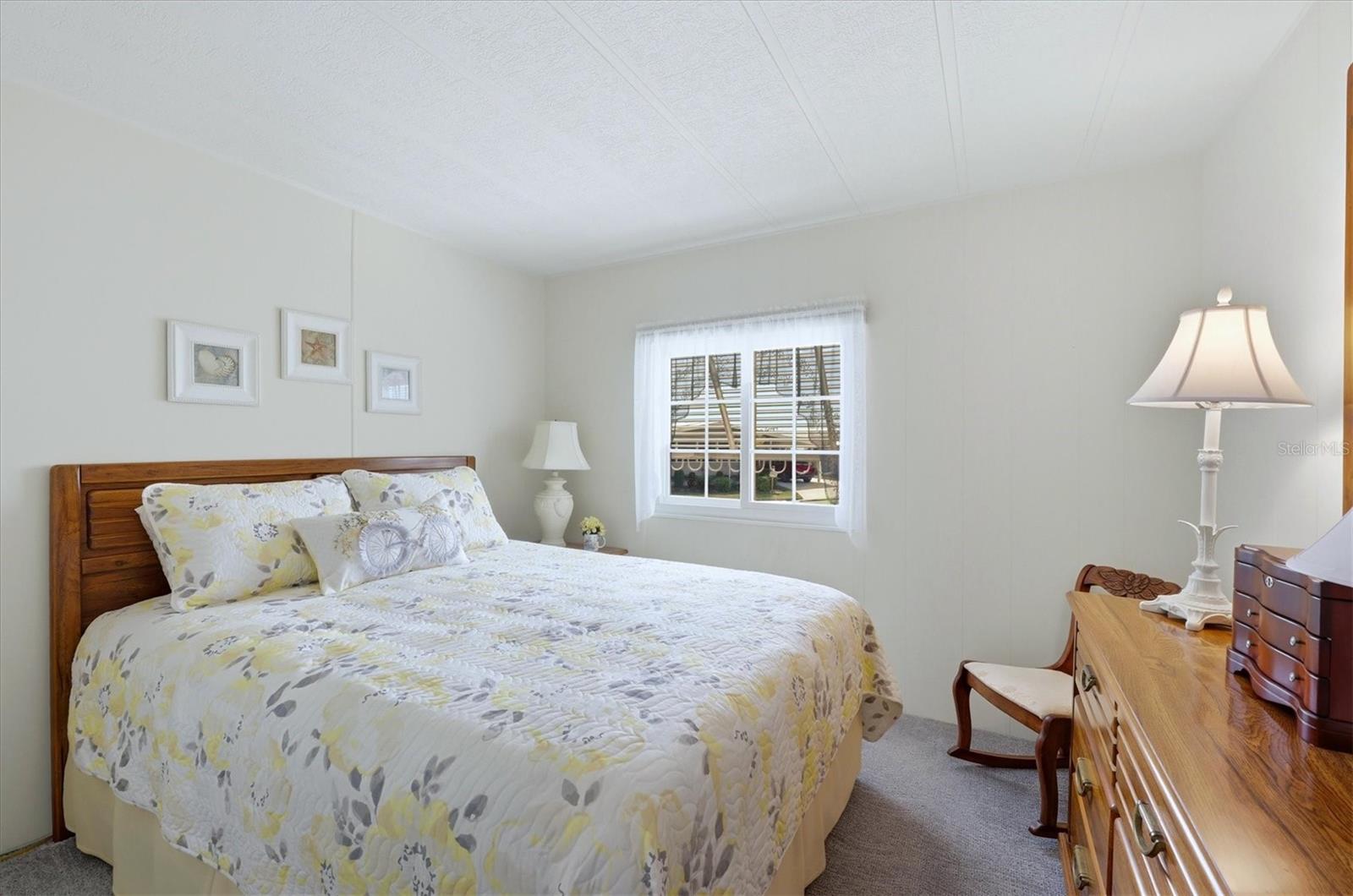 Image 19 of 47 For 4212 13th Street E