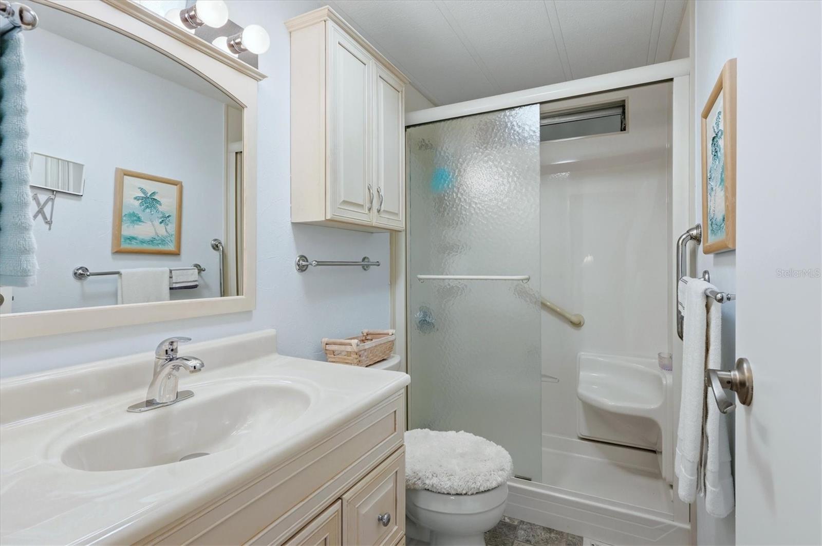 Image 20 of 47 For 4212 13th Street E