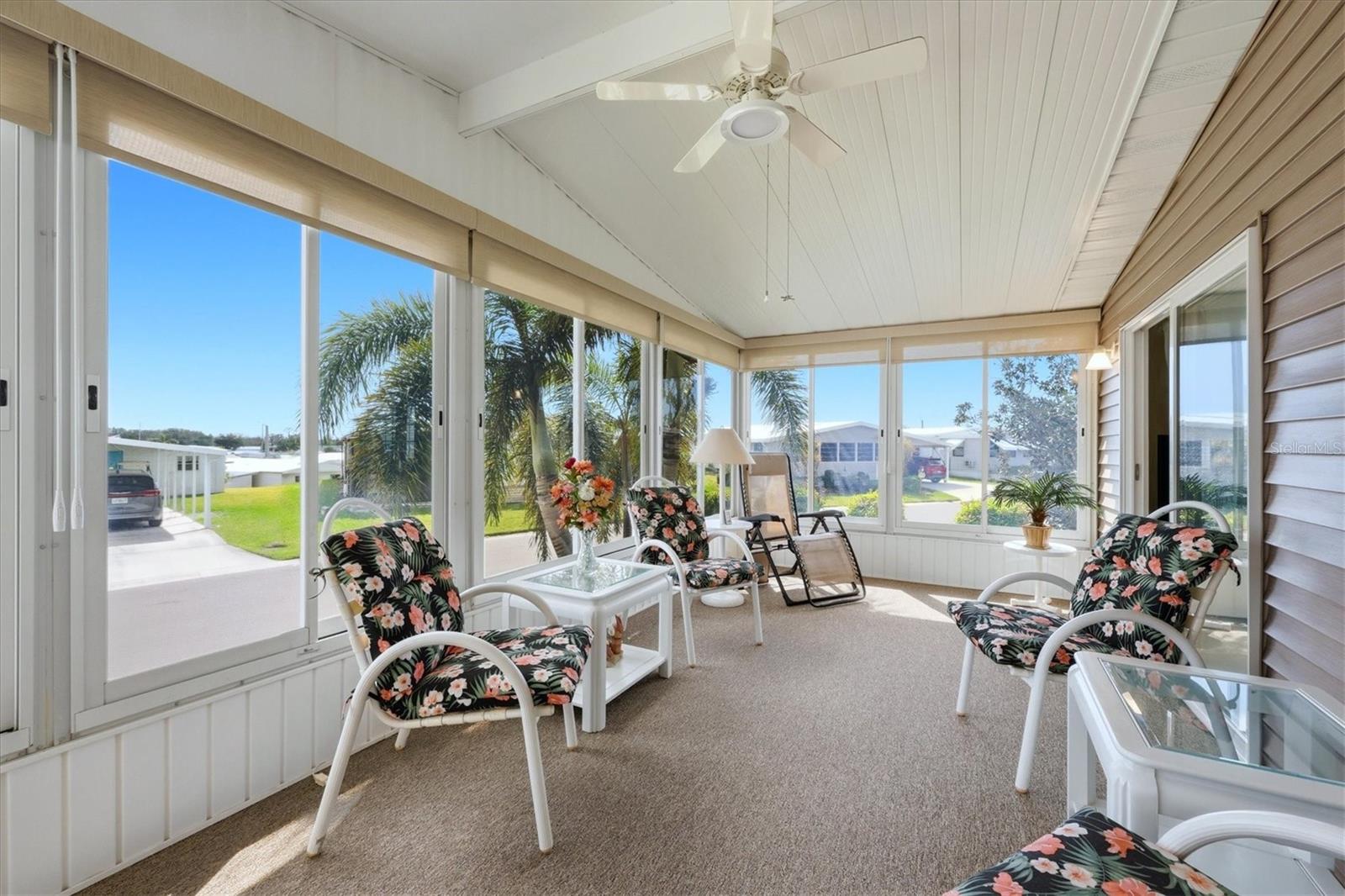 Image 4 of 47 For 4212 13th Street E