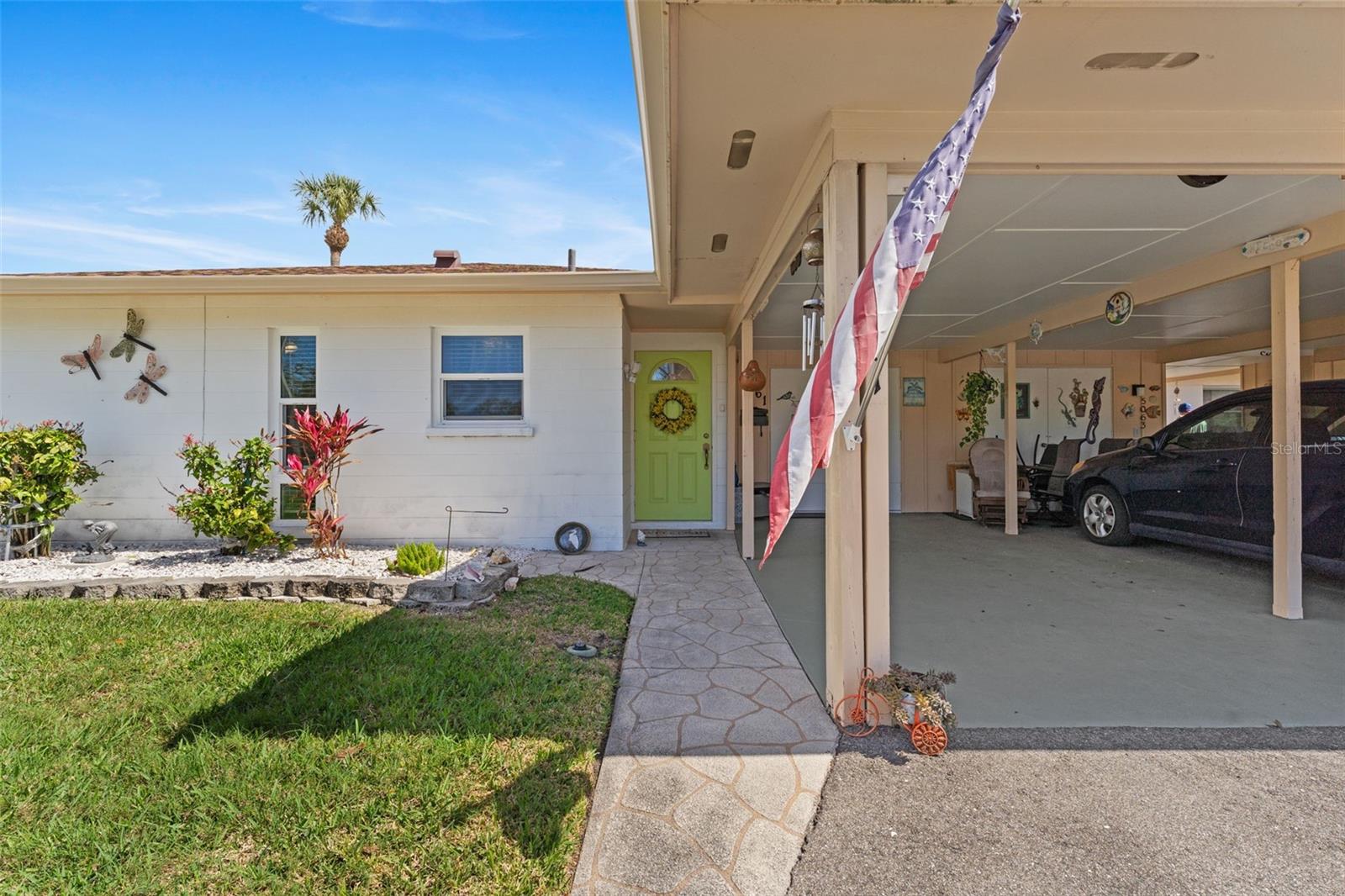 Image 3 of 41 For 5061 Live Oak Circle