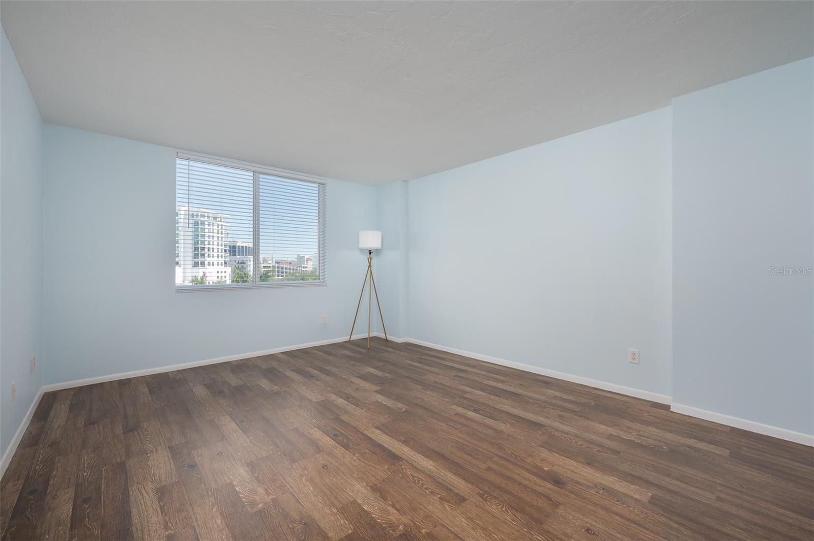 Image 13 of 55 For 101 Gulfstream Avenue 7d