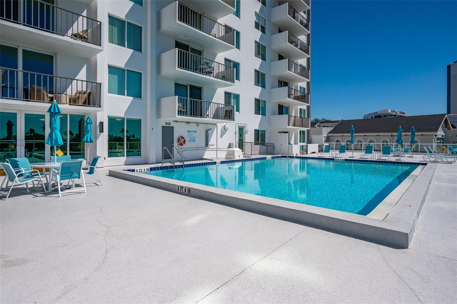 Image 40 of 55 For 101 Gulfstream Avenue 7d