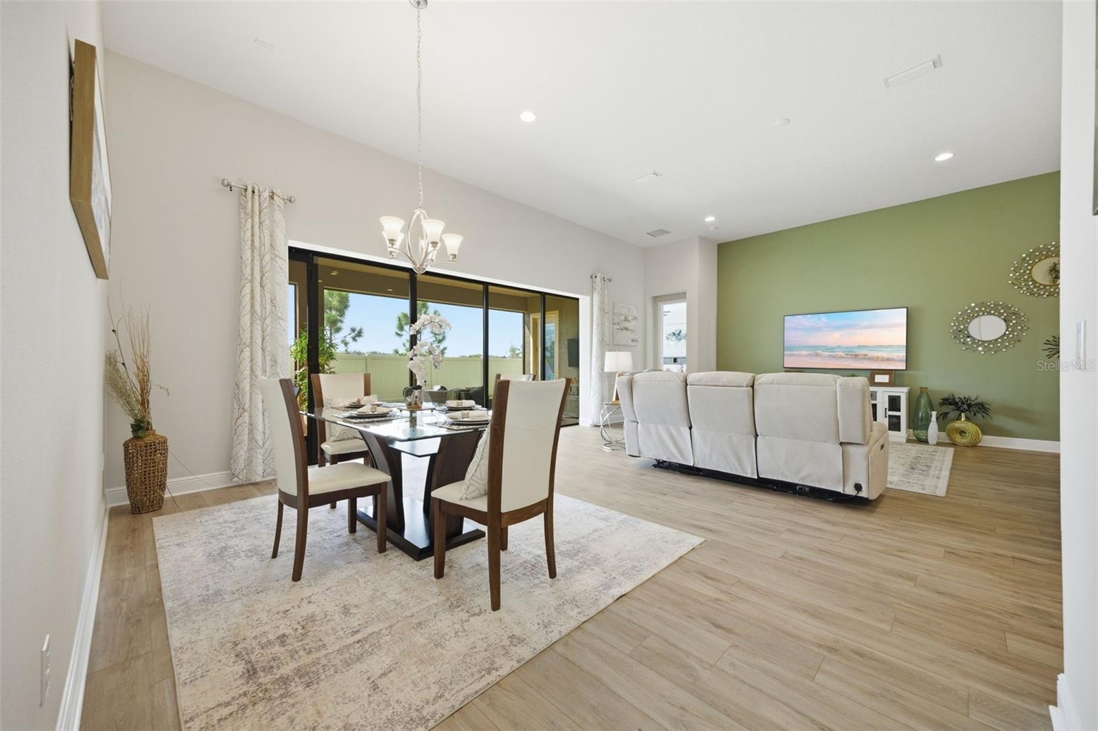 Image 19 of 65 For 13150 Homestead Lane