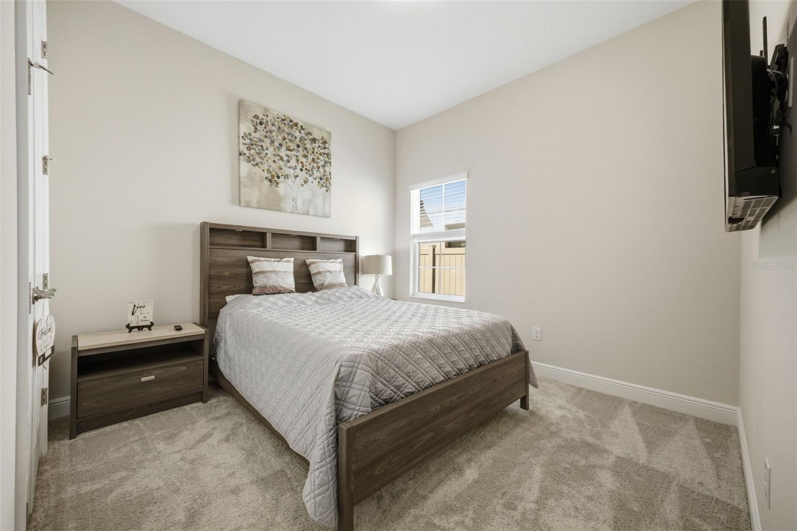 Image 31 of 65 For 13150 Homestead Lane