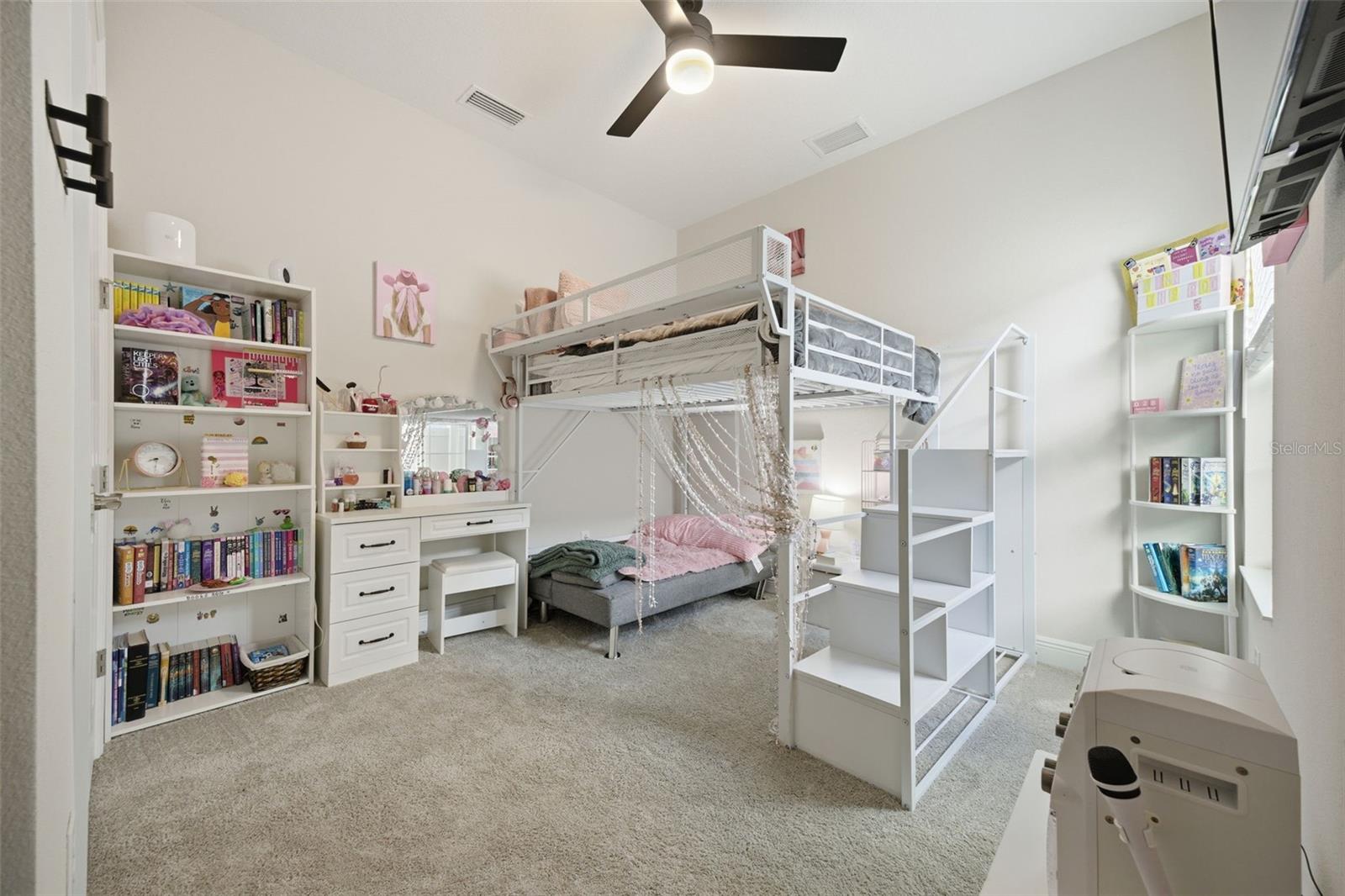 Image 33 of 65 For 13150 Homestead Lane