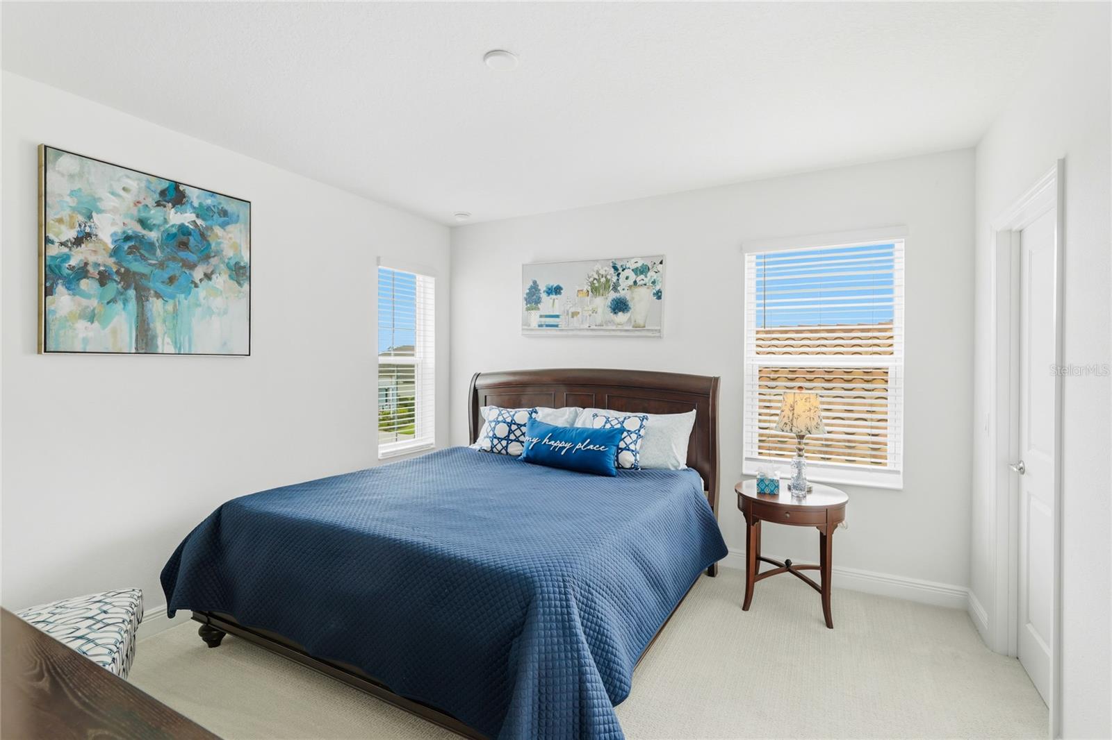 Listing photo id 24 for 12959 Seasong Terrace