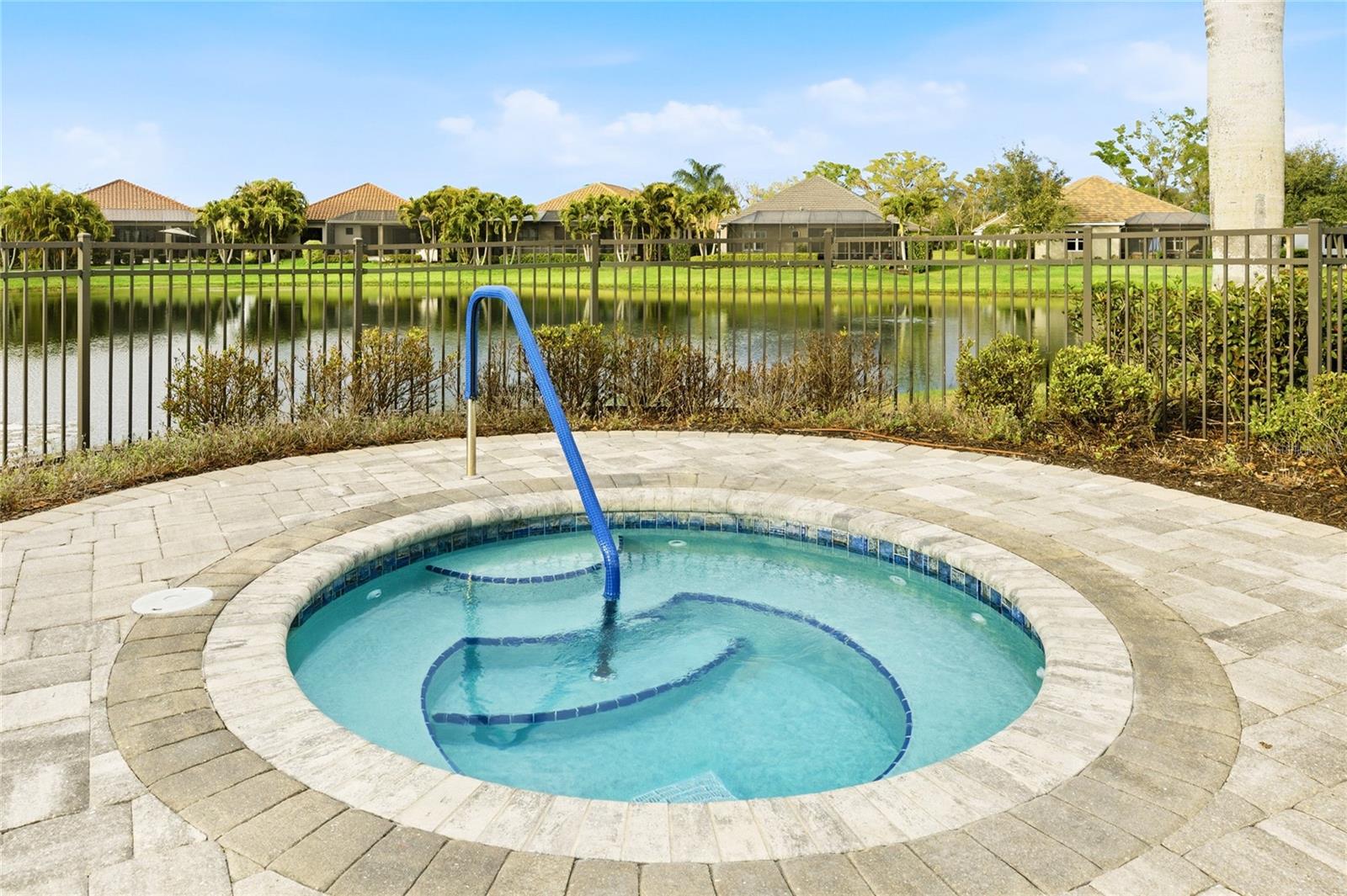 Listing photo id 44 for 12959 Seasong Terrace