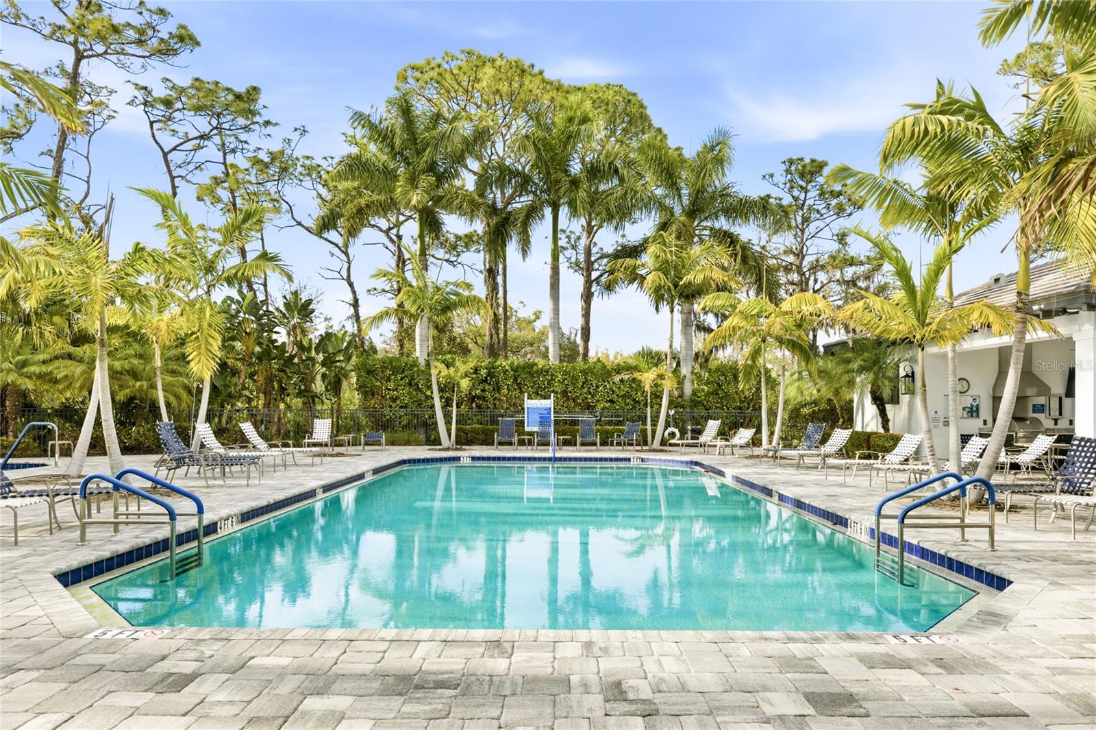 Listing photo id 53 for 12959 Seasong Terrace