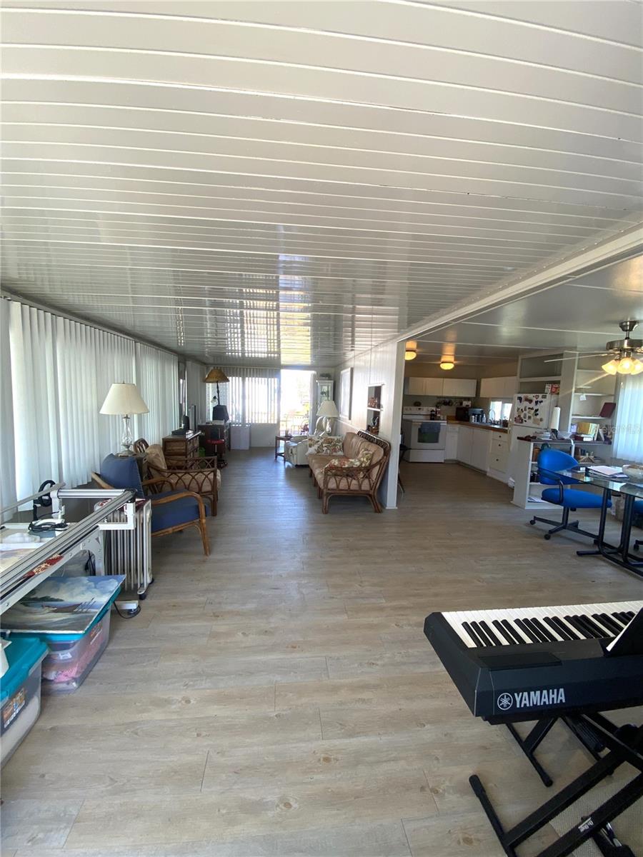 Image 9 of 36 For 2207 69th Avenue W