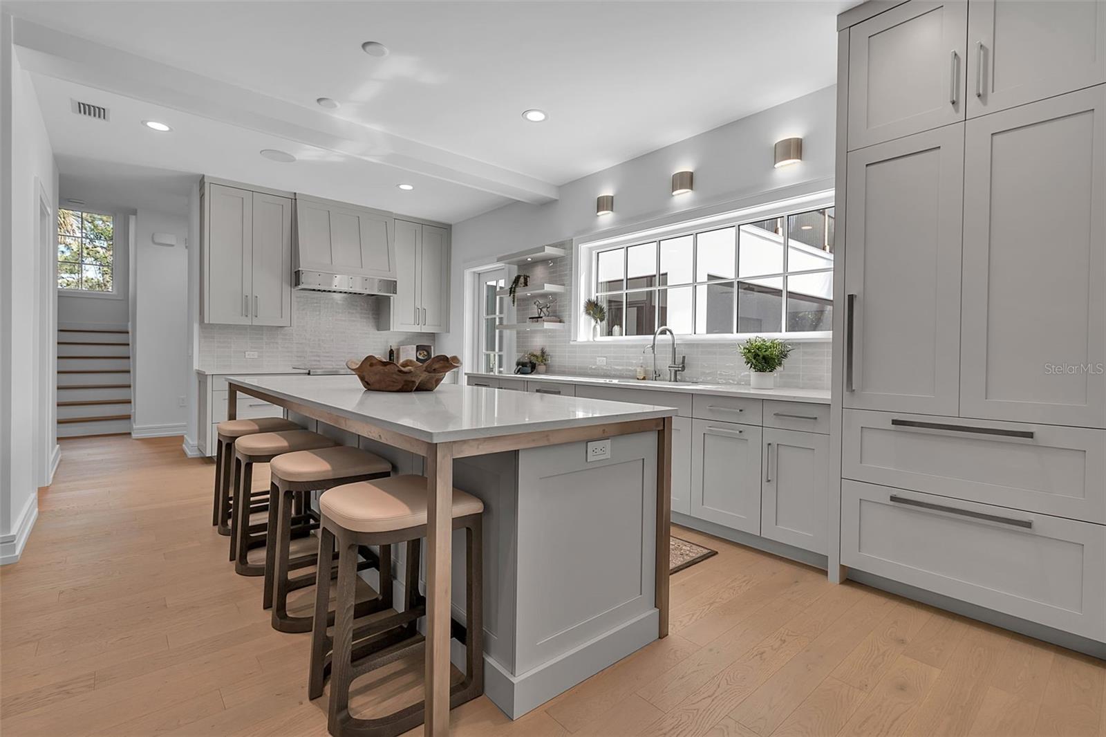 Image 11 of 36 For 943 Pomelo Place