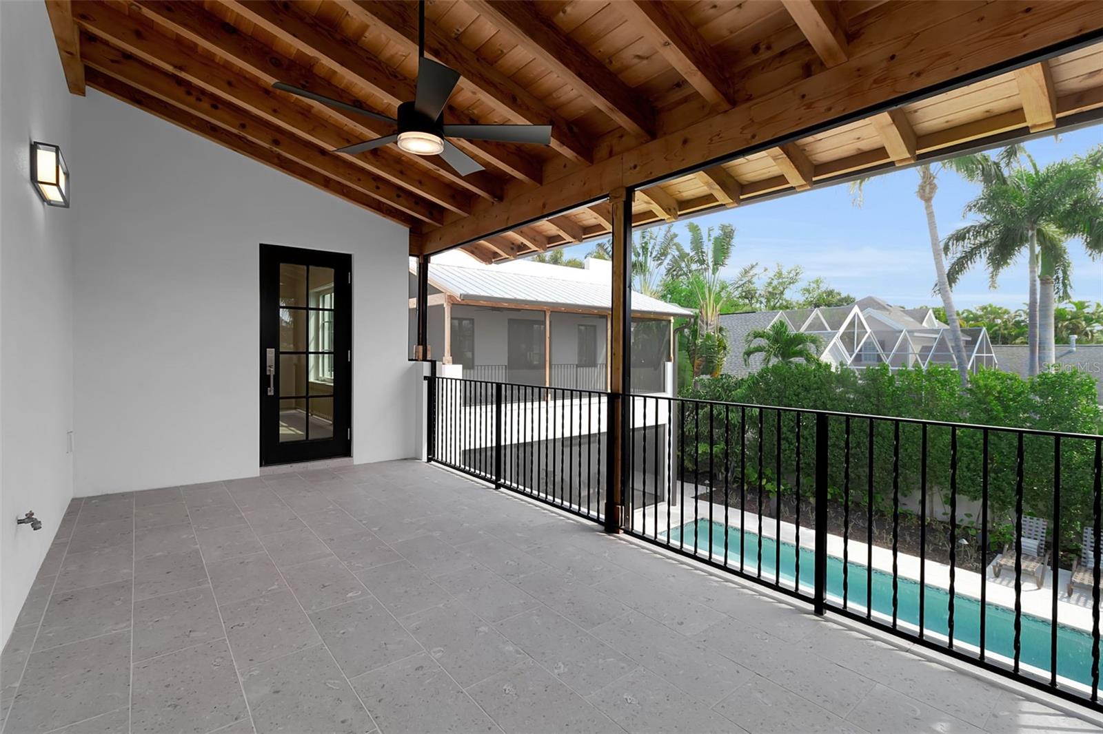 Image 33 of 36 For 943 Pomelo Place