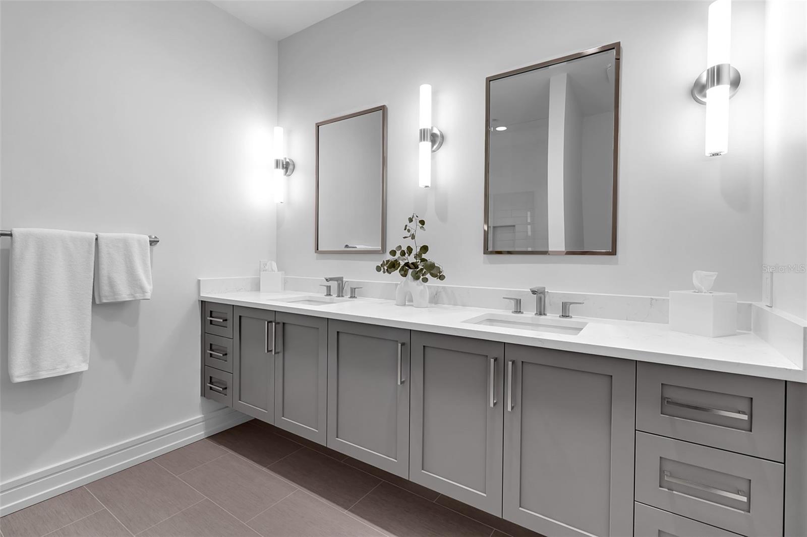 Image 34 of 36 For 943 Pomelo Place