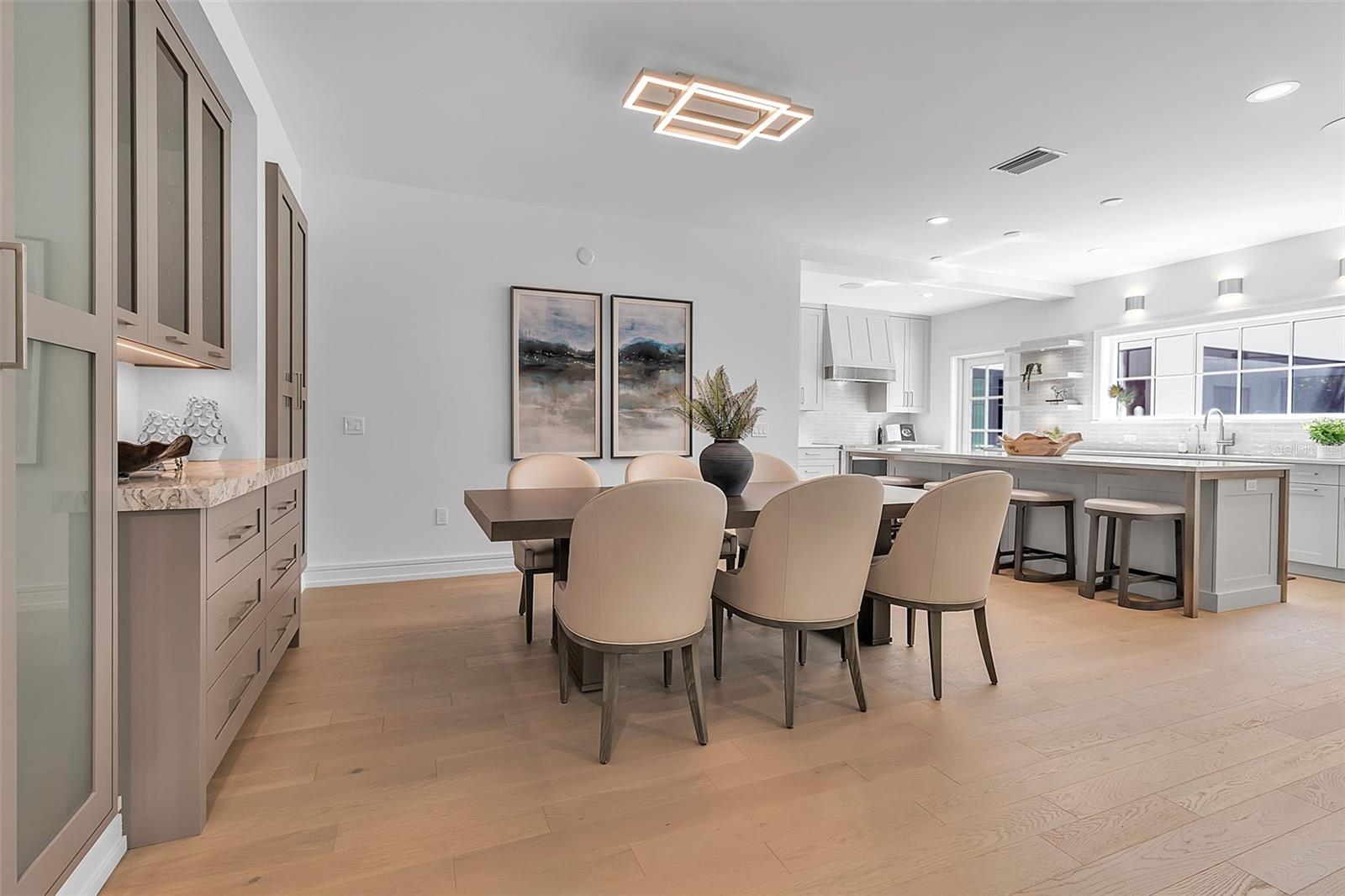 Image 9 of 36 For 943 Pomelo Place