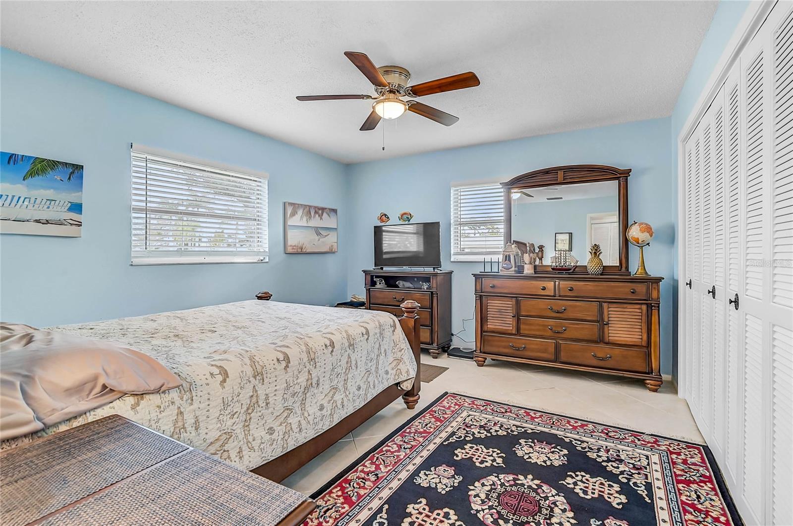 Image 13 of 47 For 7128 Country Club Drive N