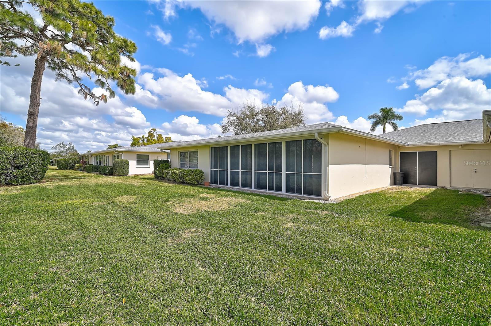 Image 26 of 47 For 7128 Country Club Drive N