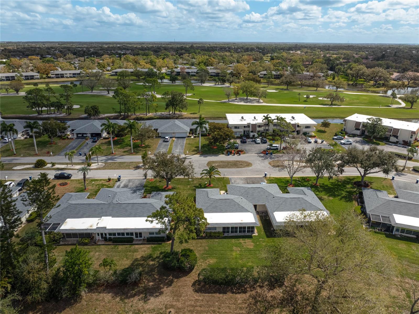 Image 35 of 47 For 7128 Country Club Drive N