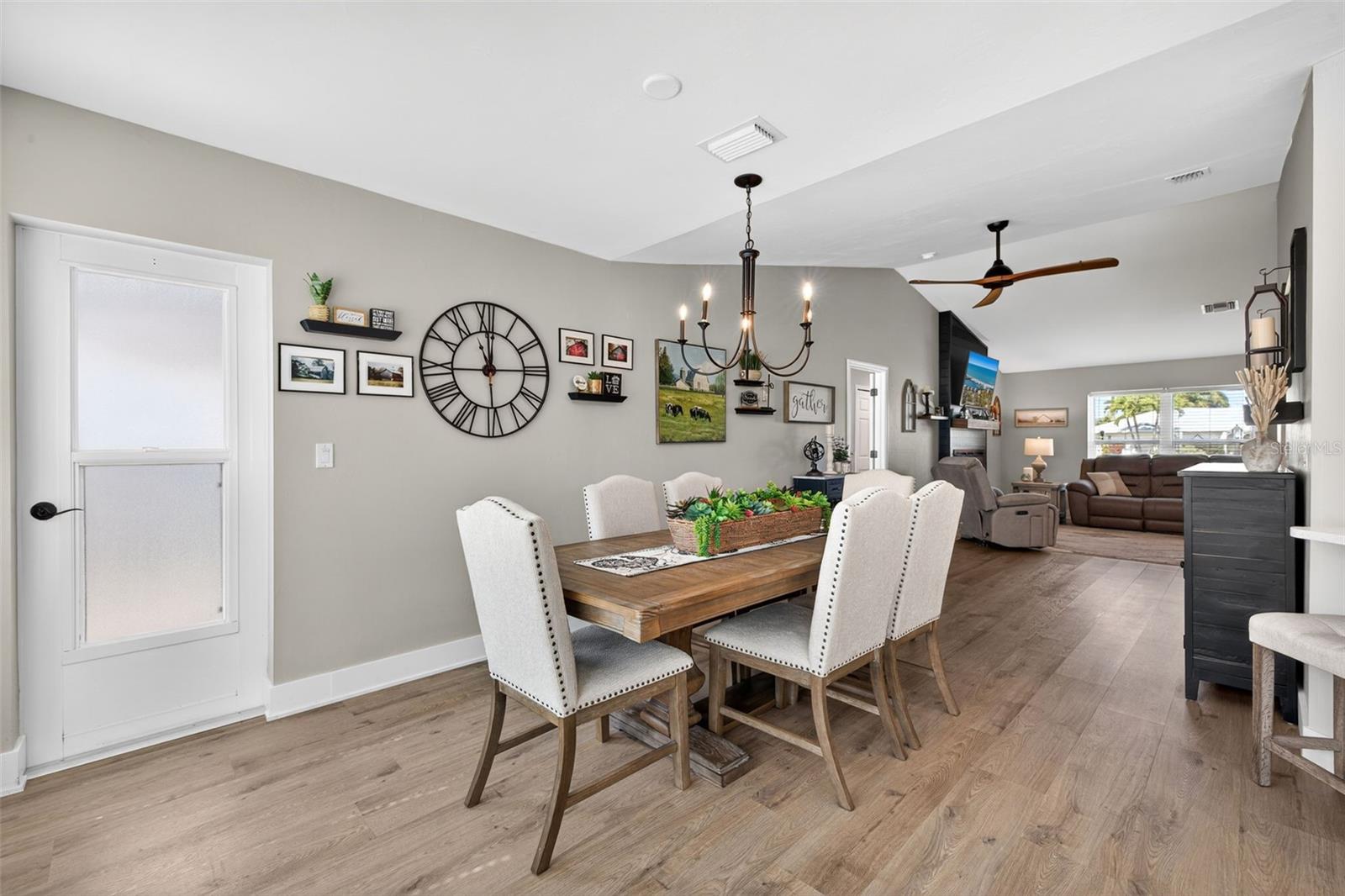 Image 10 of 38 For 3405 10th Place