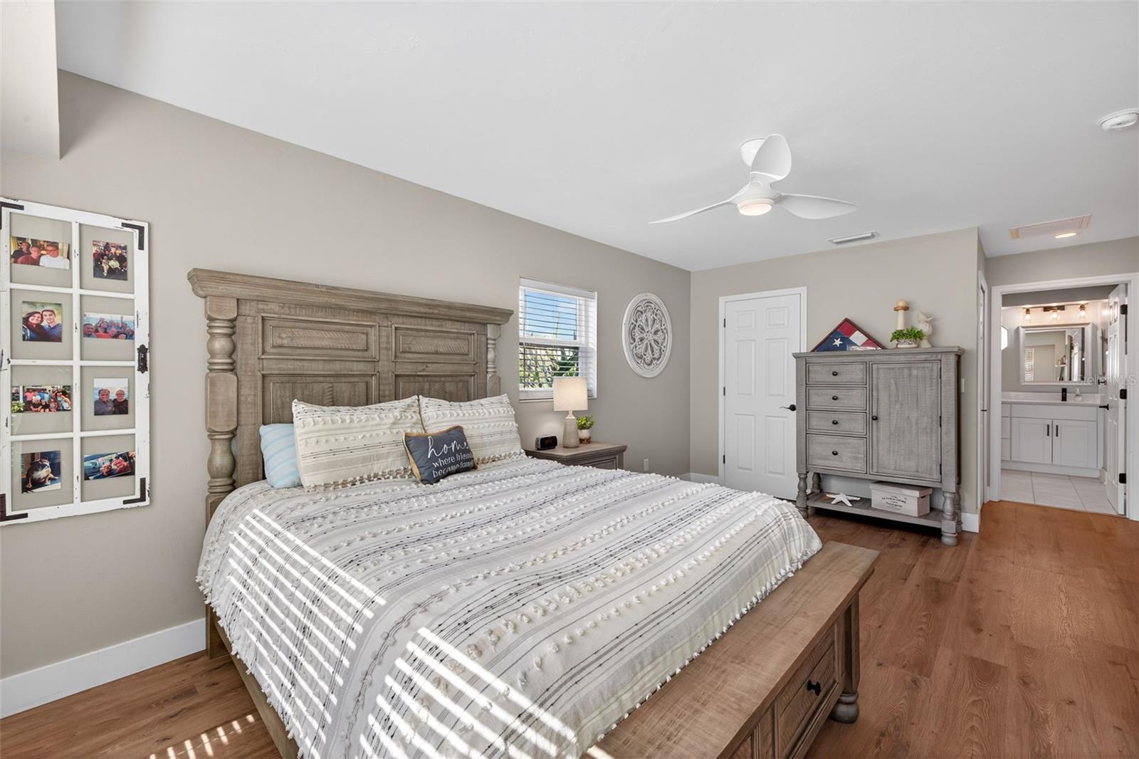 Image 13 of 38 For 3405 10th Place