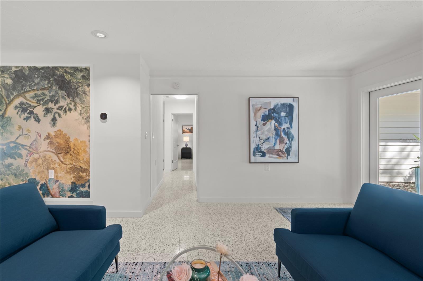 Image 13 of 70 For 157 Garden Lane