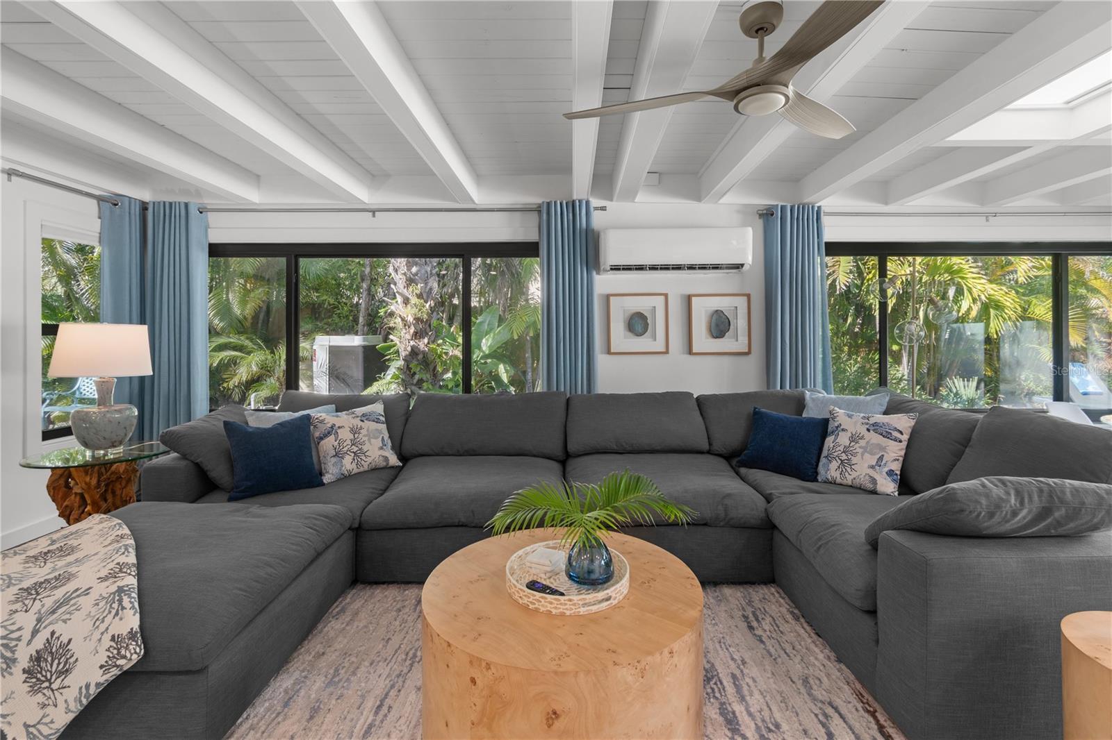 Image 30 of 70 For 157 Garden Lane