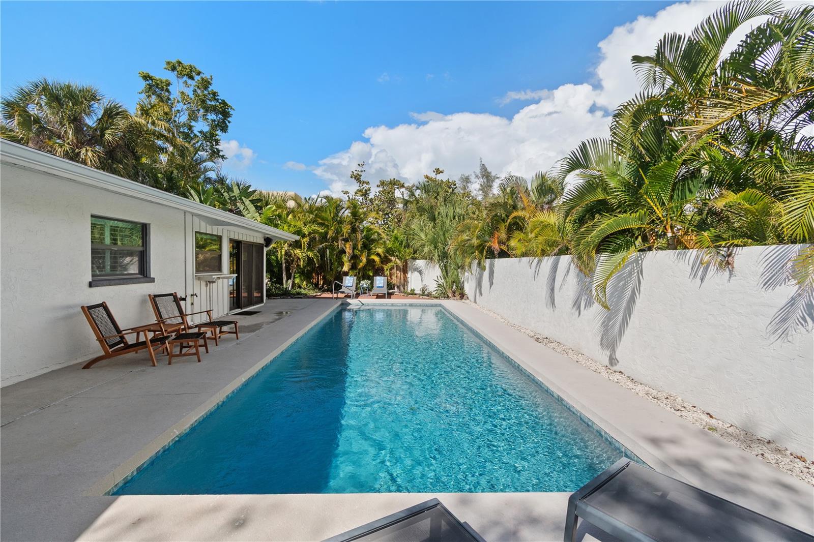 Image 57 of 70 For 157 Garden Lane