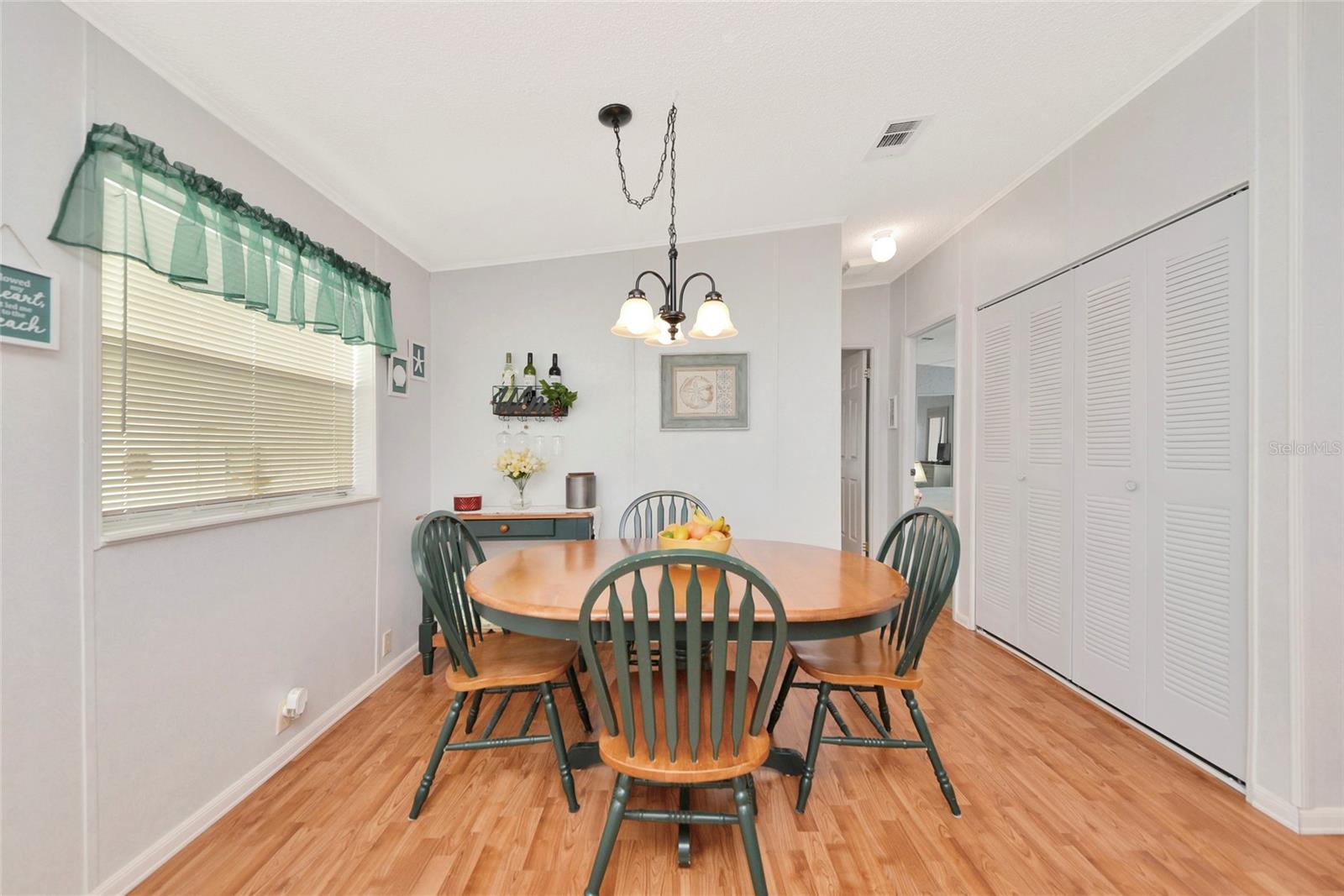 Image 11 of 63 For 804 50th C Avenue E