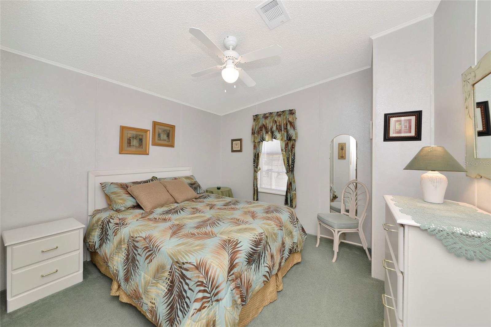 Image 17 of 63 For 804 50th C Avenue E