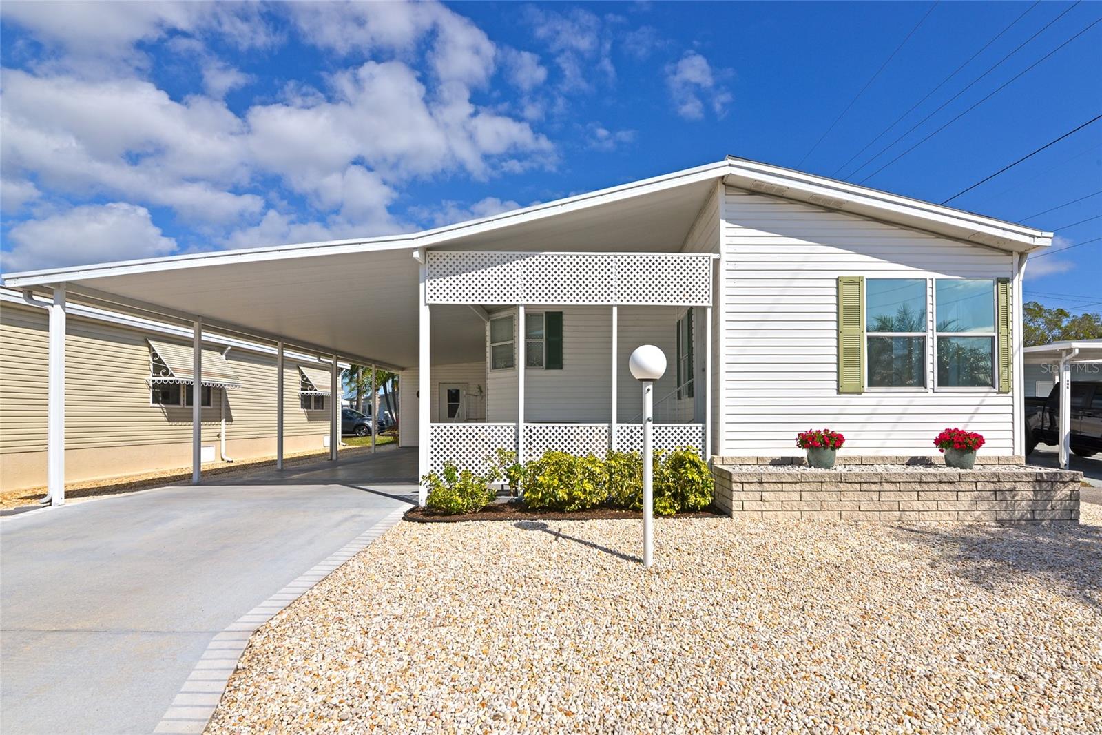 Image 2 of 63 For 804 50th C Avenue E