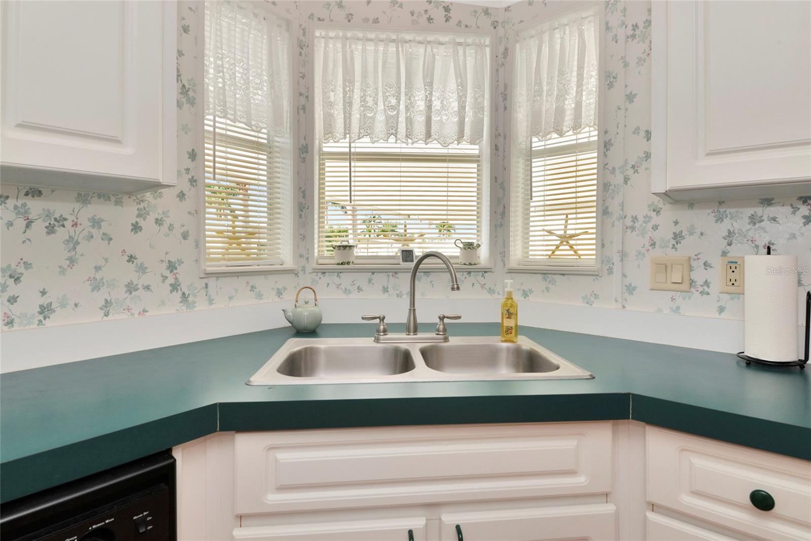 Image 21 of 63 For 804 50th C Avenue E