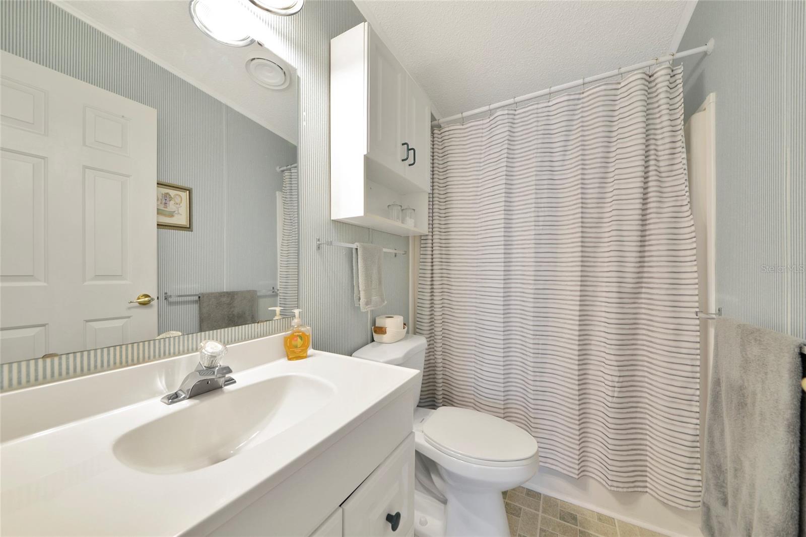 Image 29 of 63 For 804 50th C Avenue E