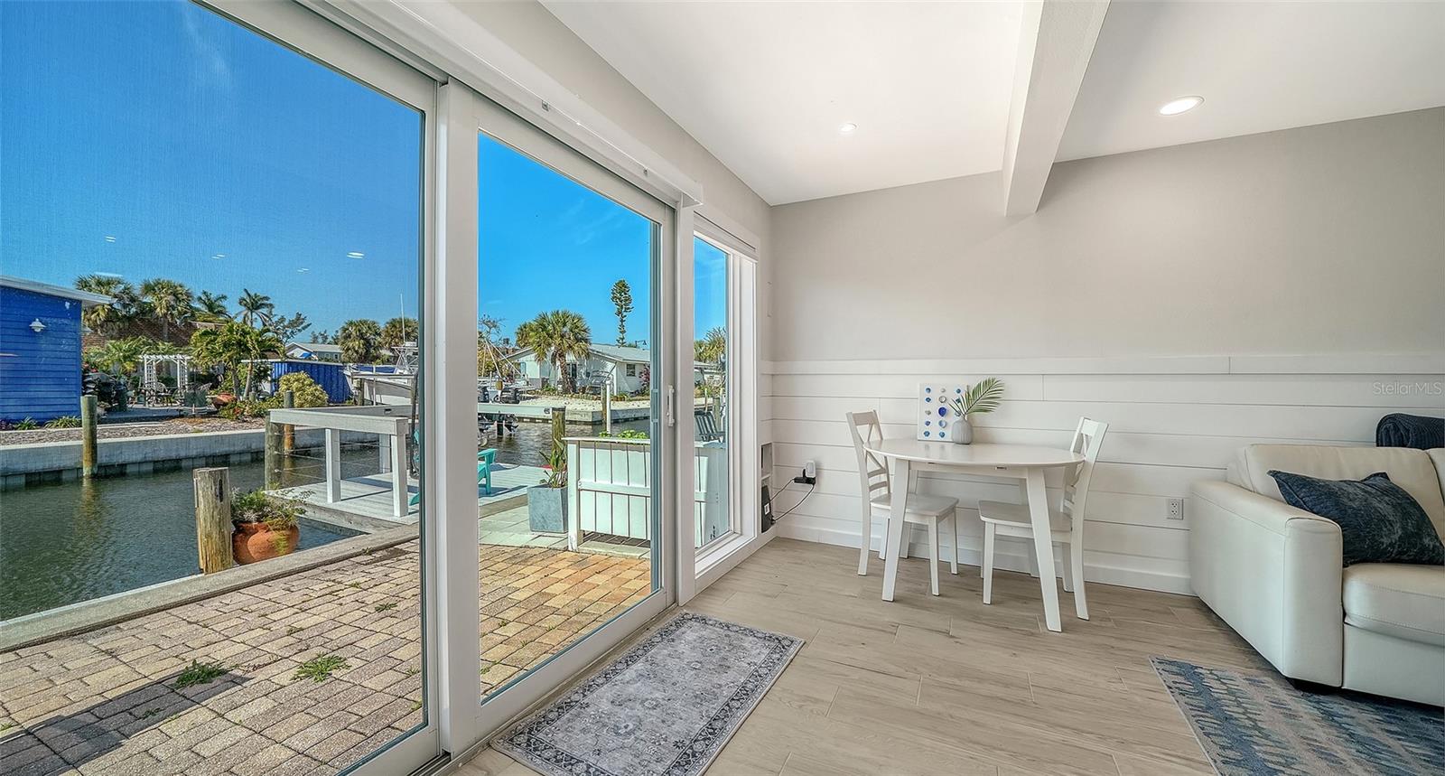 Image 11 of 53 For 729 Saint Judes Drive S 3