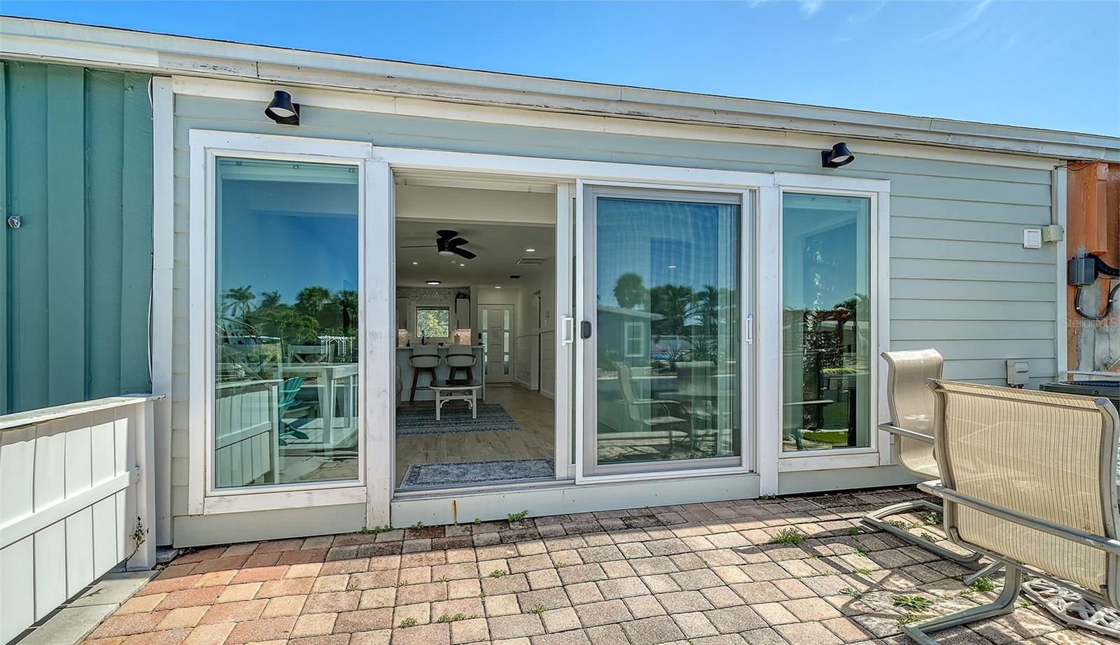 Image 17 of 53 For 729 Saint Judes Drive S 3