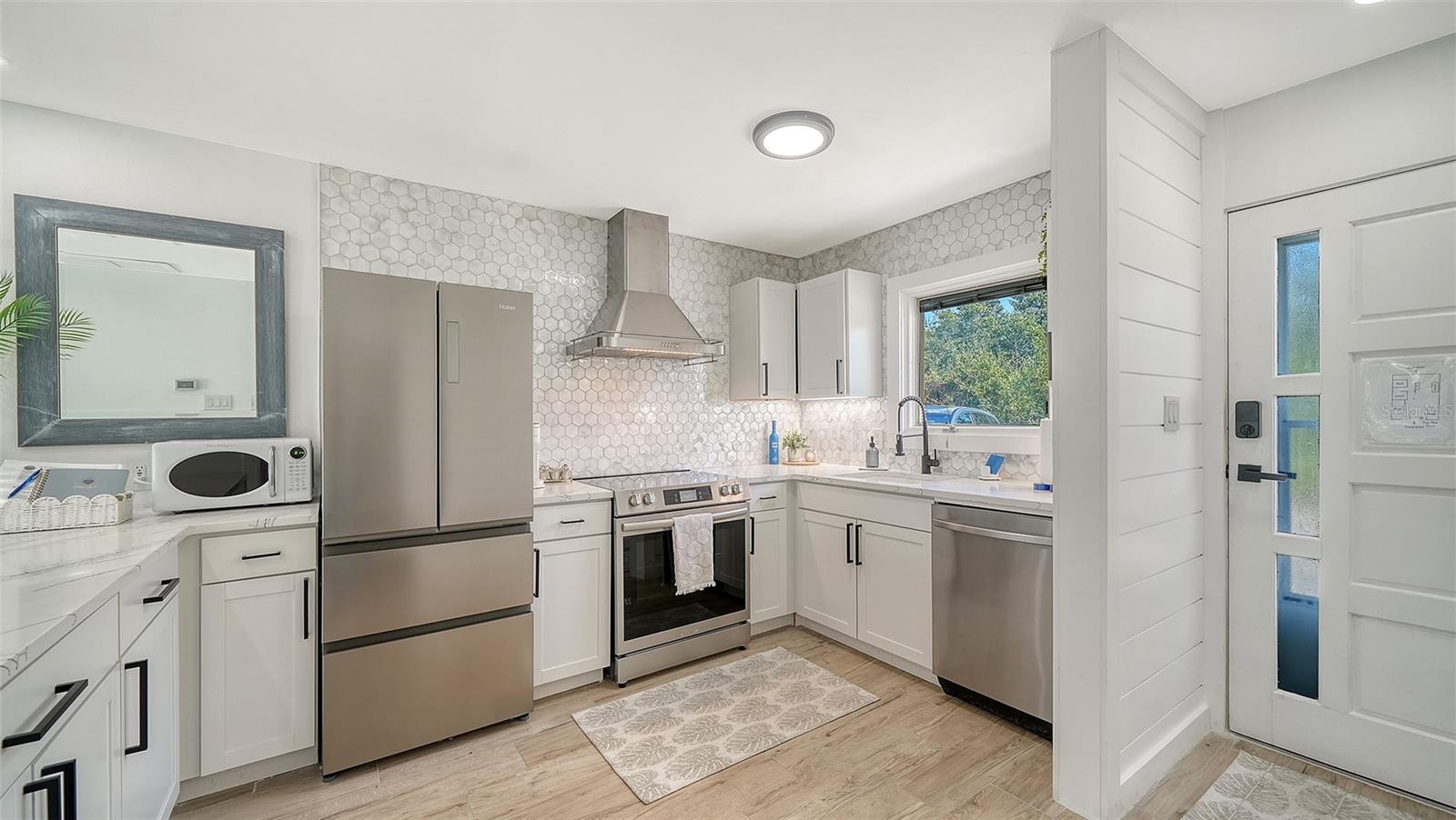 Image 20 of 53 For 729 Saint Judes Drive S 3