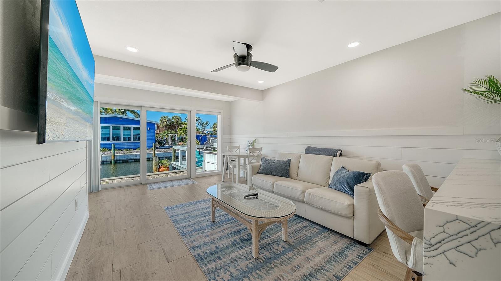 Image 9 of 53 For 729 Saint Judes Drive S 3