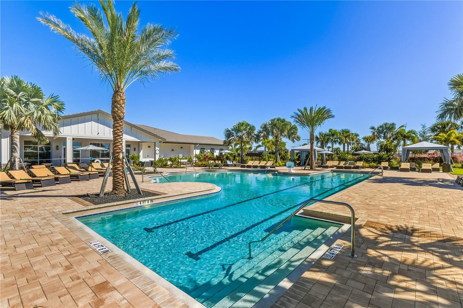 Listing photo id 26 for 18378 Tavernside Trail