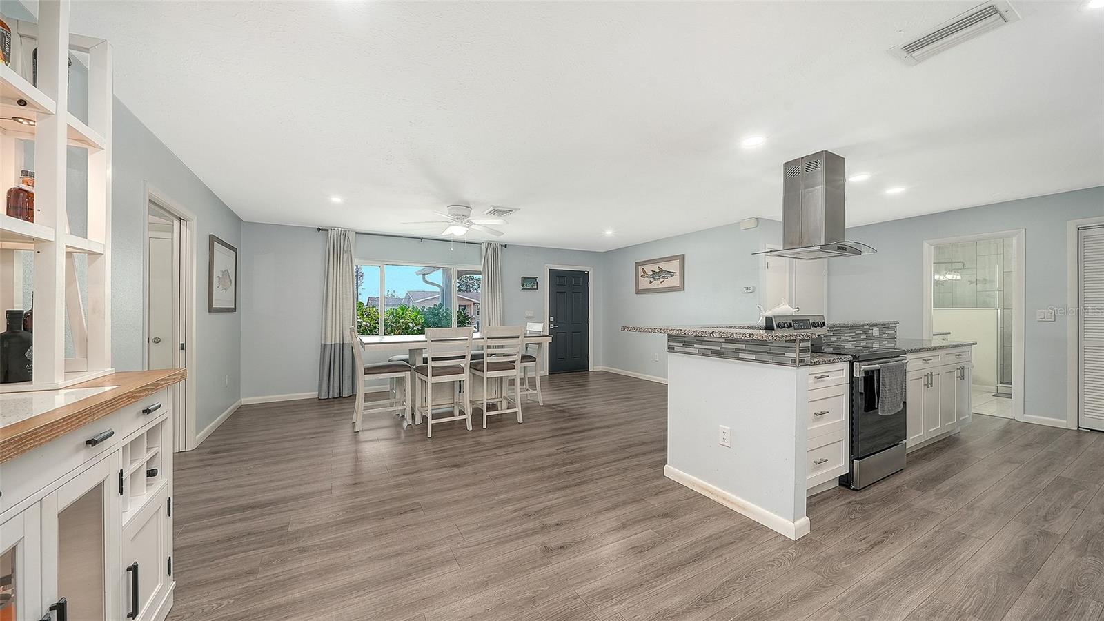 Image 9 of 27 For 972 Leeward Road