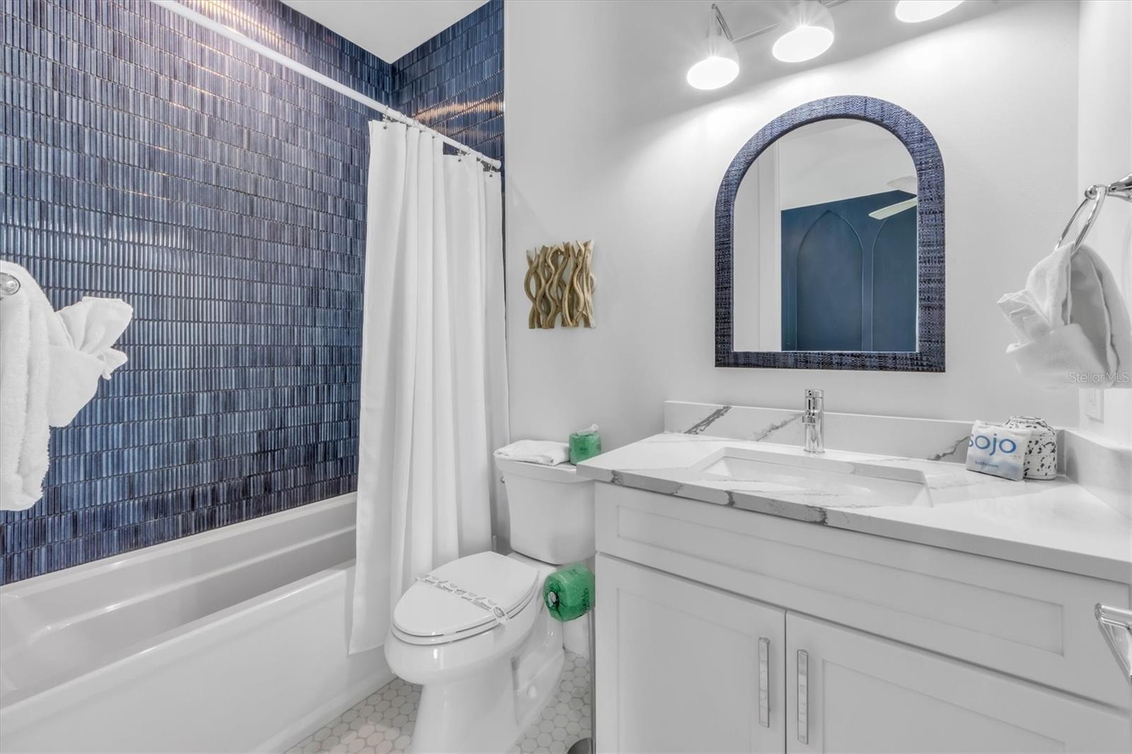 Image 30 of 70 For 518 Spring Avenue