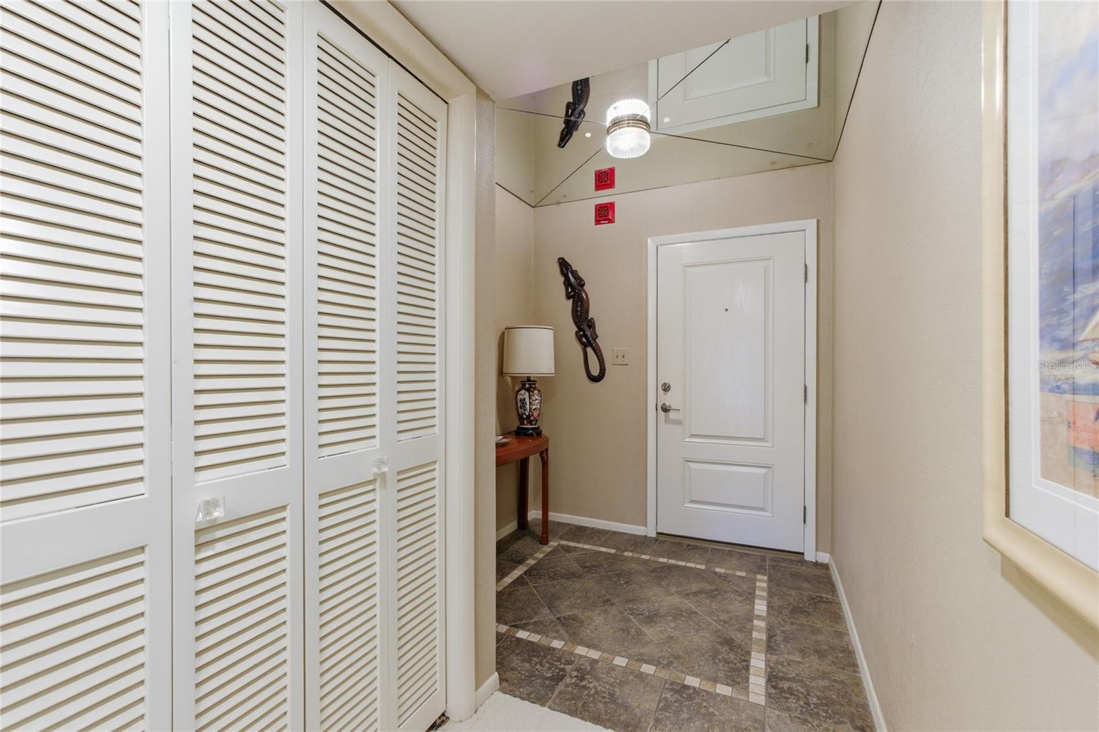 Image 10 of 46 For 5757 Gulf Of Mexico Drive 115