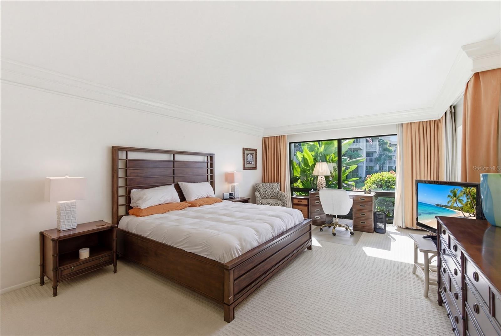 Image 15 of 46 For 5757 Gulf Of Mexico Drive 115