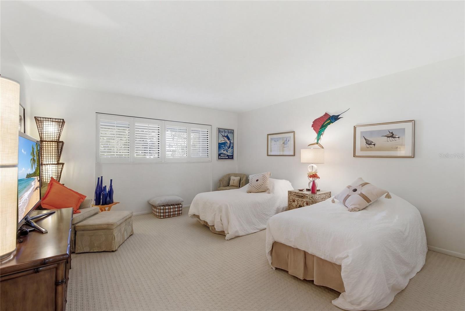 Image 20 of 46 For 5757 Gulf Of Mexico Drive 115