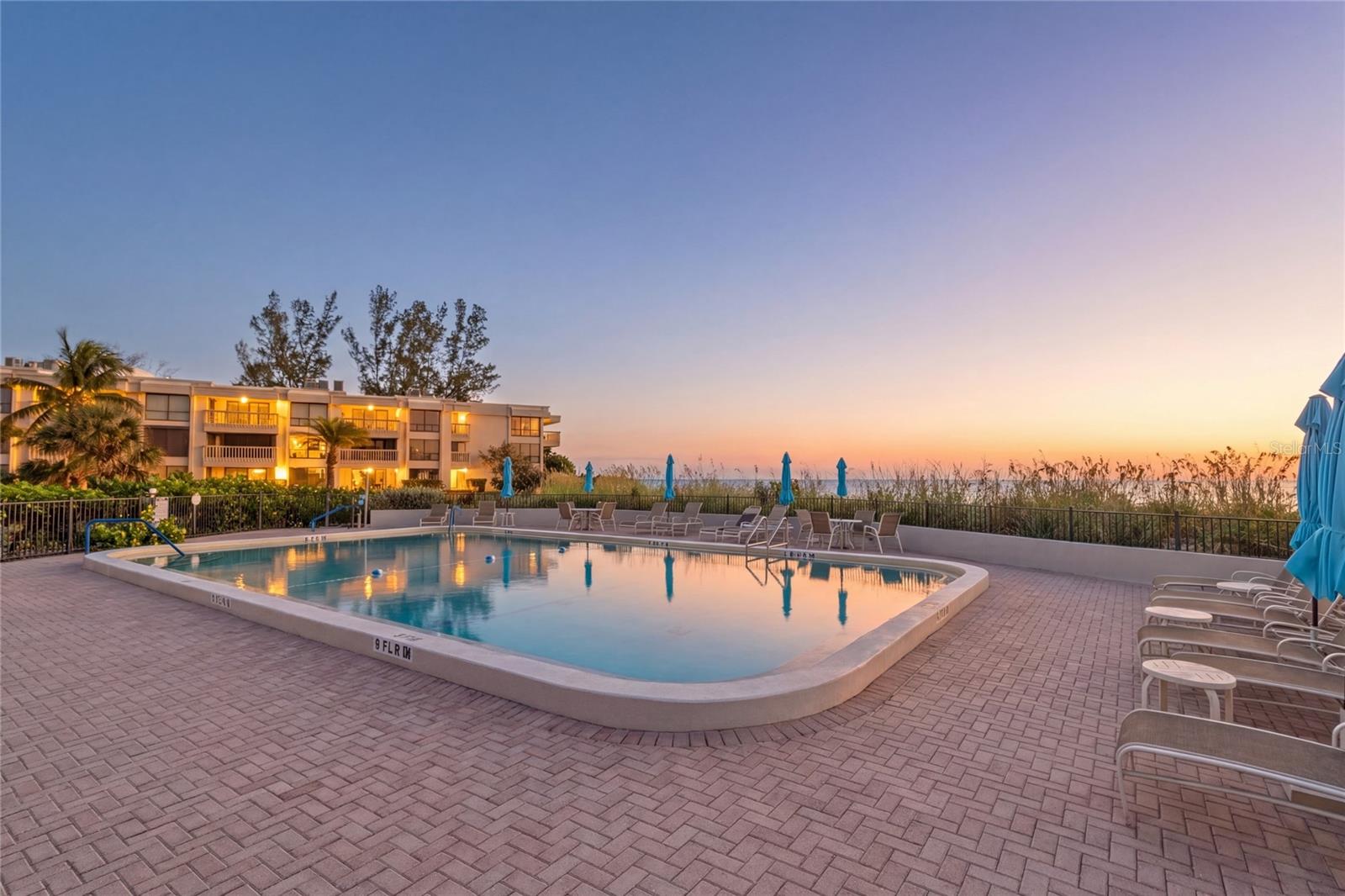 Image 29 of 46 For 5757 Gulf Of Mexico Drive 115