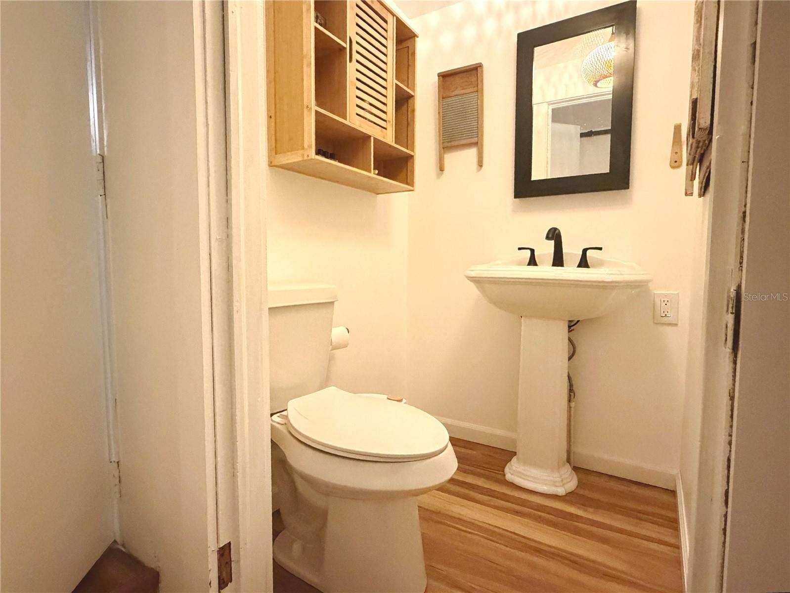 Image 10 of 12 For 1614 Ballard Park Drive