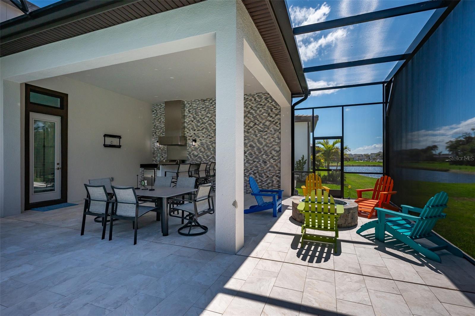 Image 22 of 67 For 8458 Snowfall Street