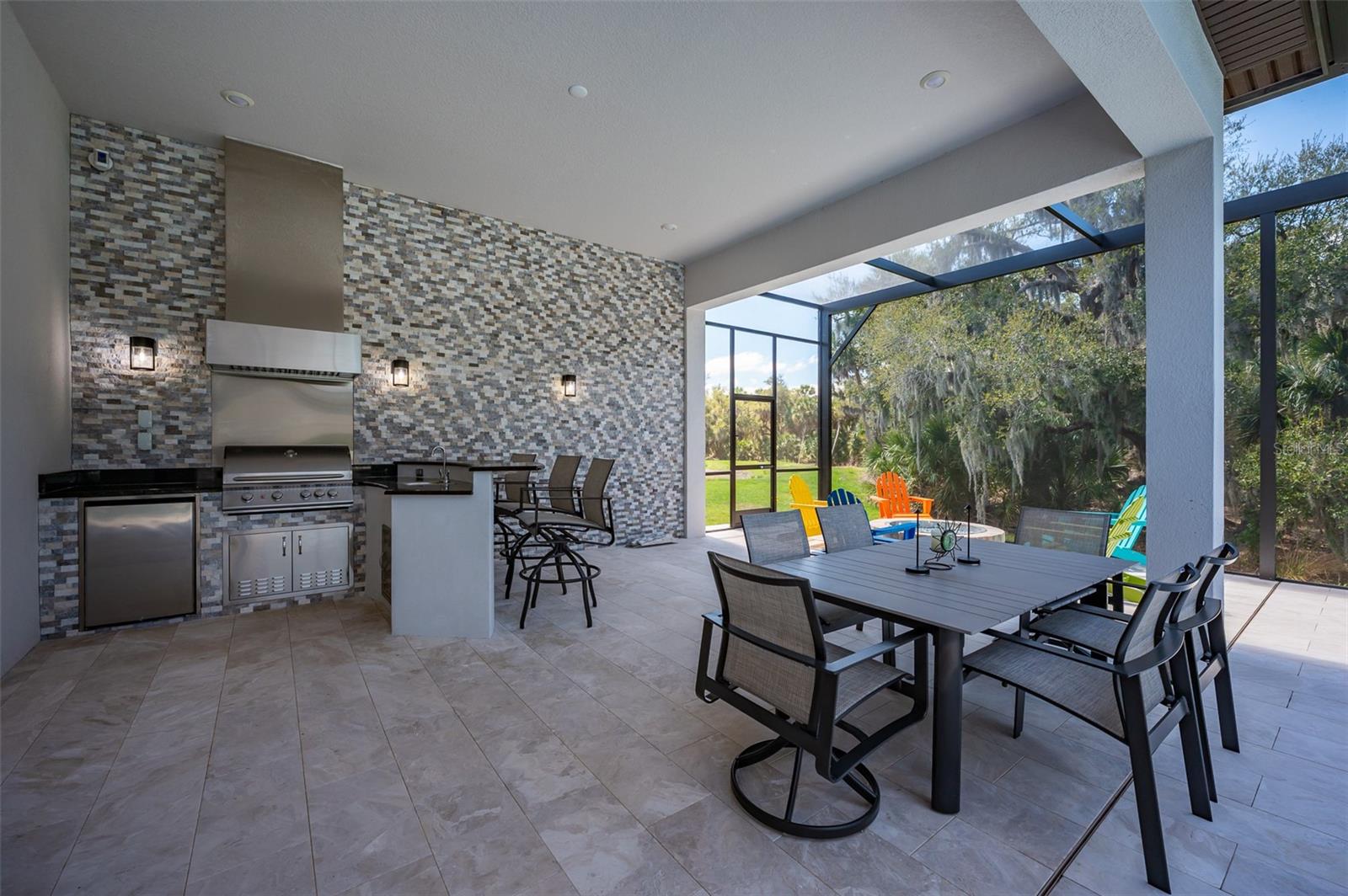 Image 23 of 67 For 8458 Snowfall Street